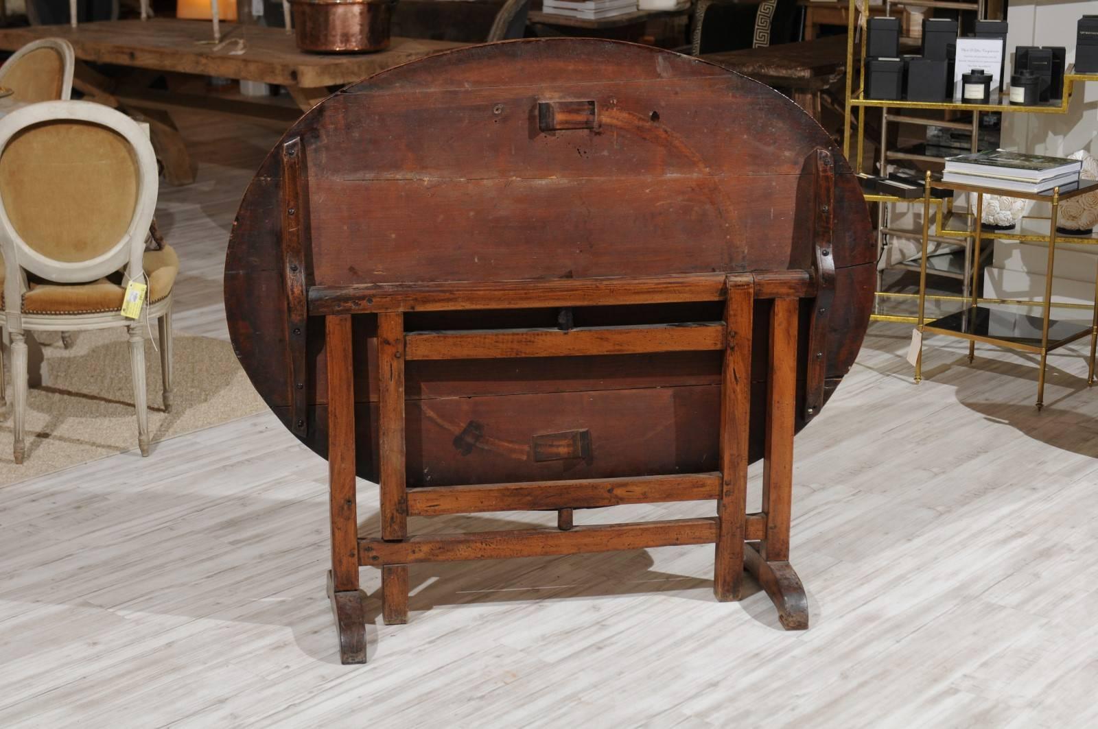Large French Tilt-Top Oval Shaped Wine Tasting Table from the 19th Century 3