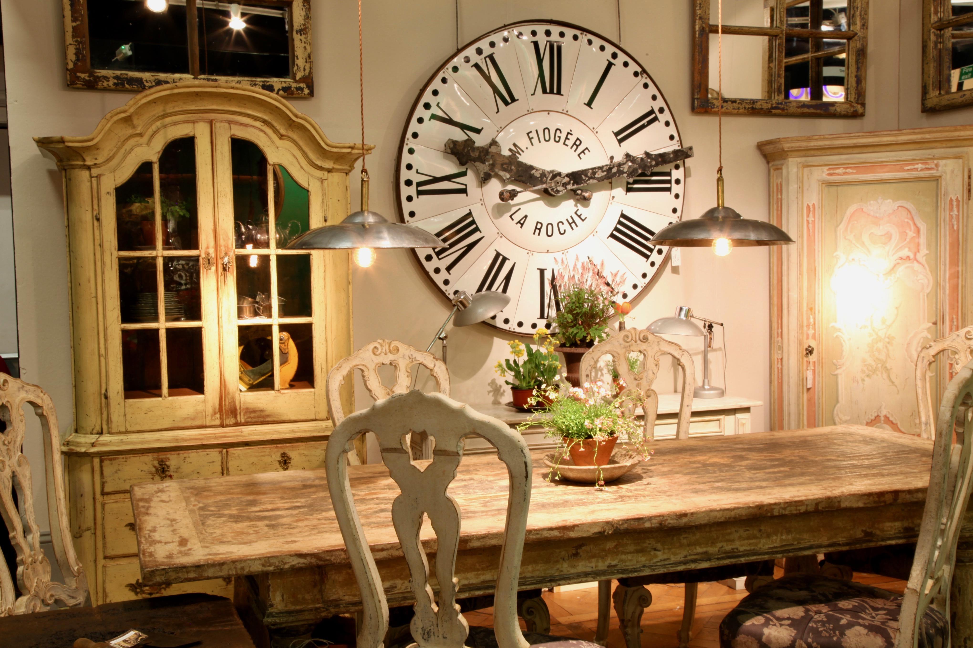 Large French Turn of the Century White Enamelled Clock Face from La Roche For Sale 10