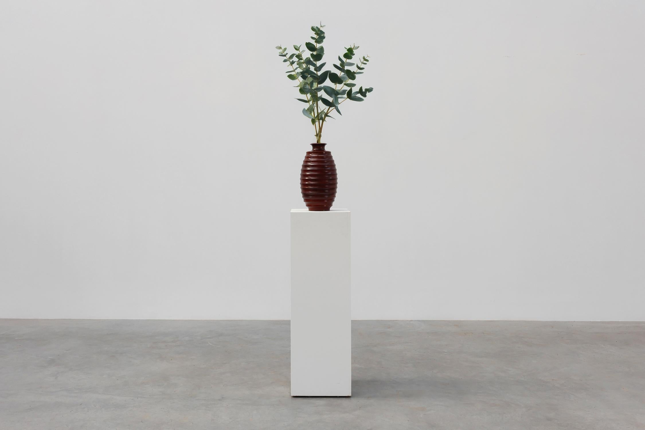 Grand vase en bois tourné de style Art Déco, vers 1925 en vente 1