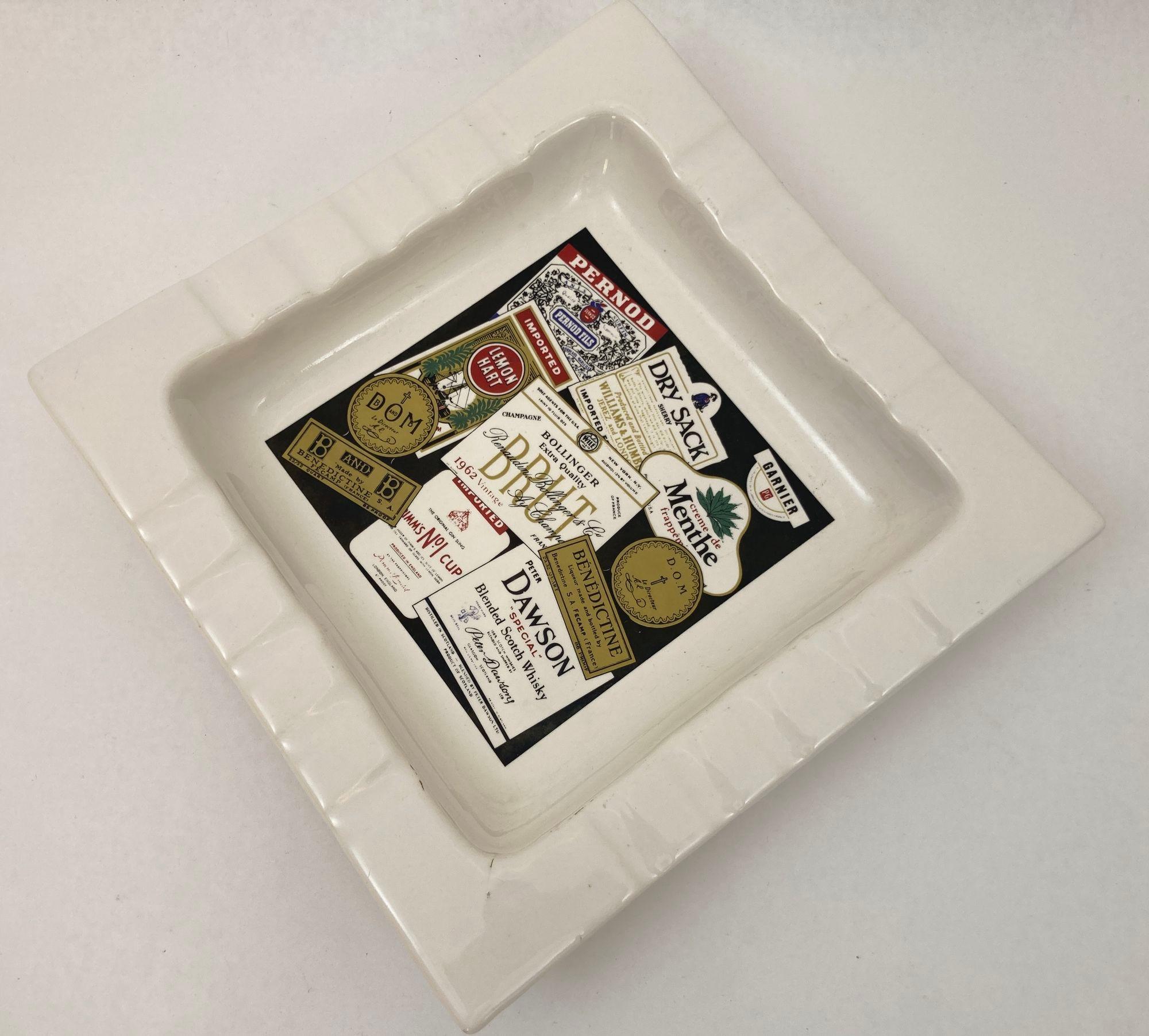 Large French Vintage Square White Catchall Advertising Collectible Cigar Ashtray In Good Condition In North Hollywood, CA