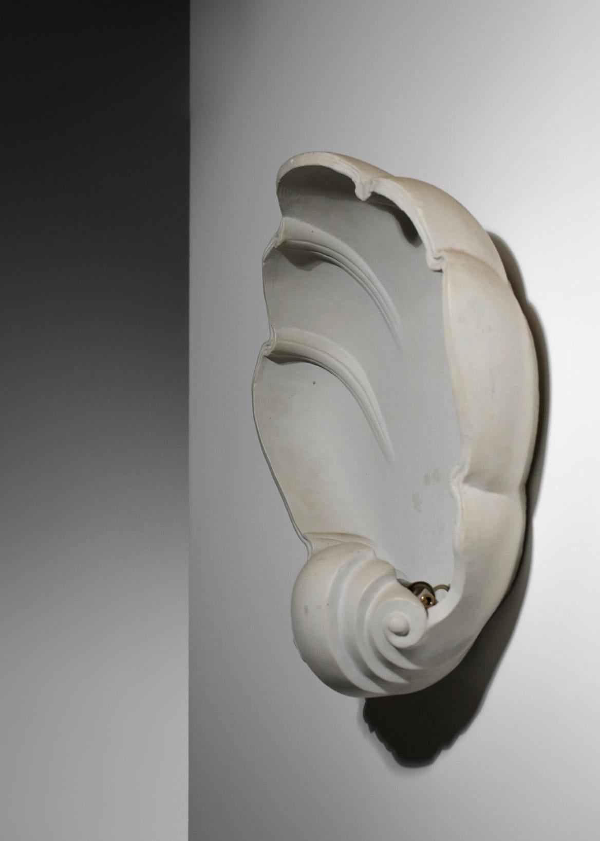 Large French Wall Light Shell in Plaster from the 80's E440 In Good Condition In Lyon, FR