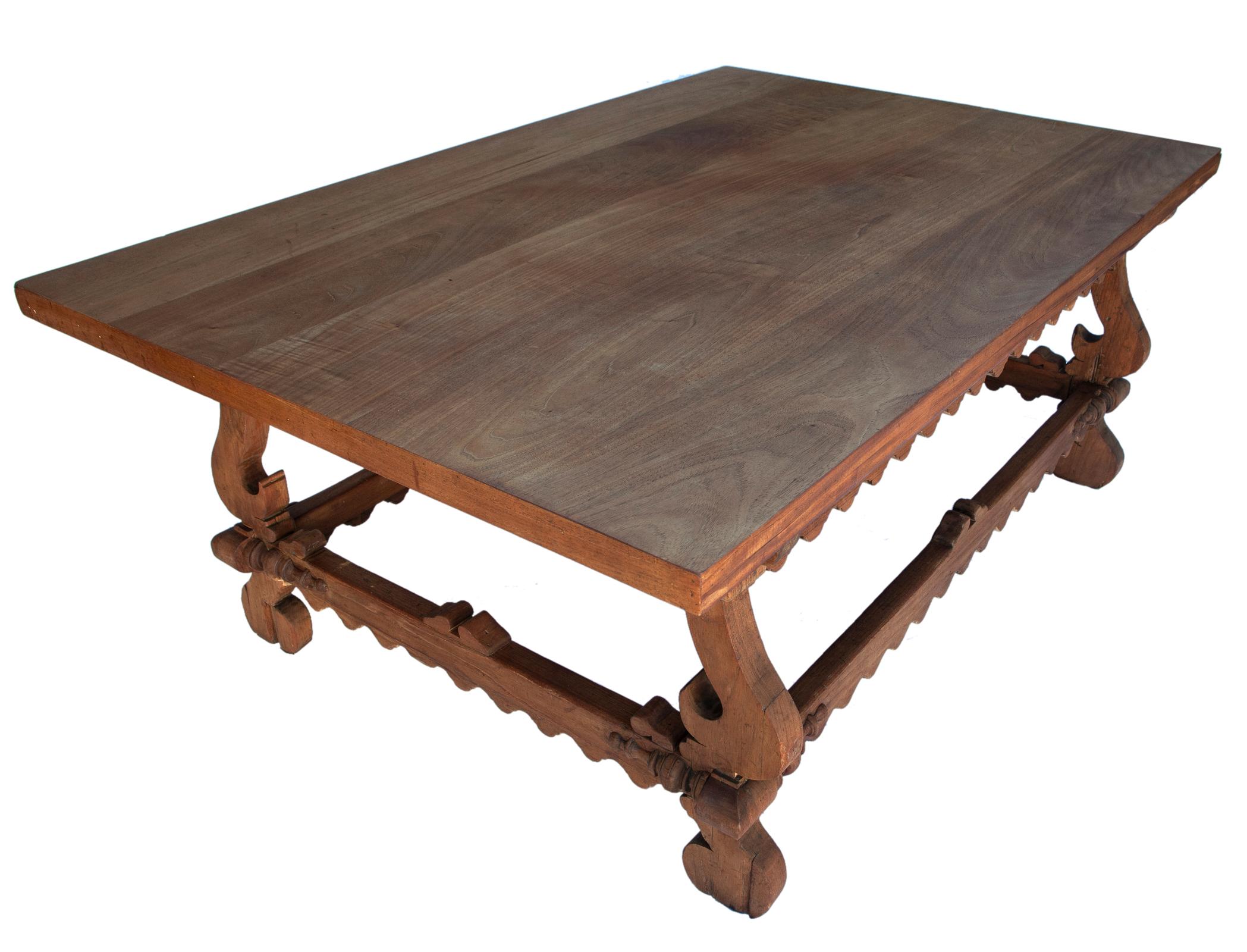 20th Century Large French Walnut & Pine Centre/Dining Table For Sale