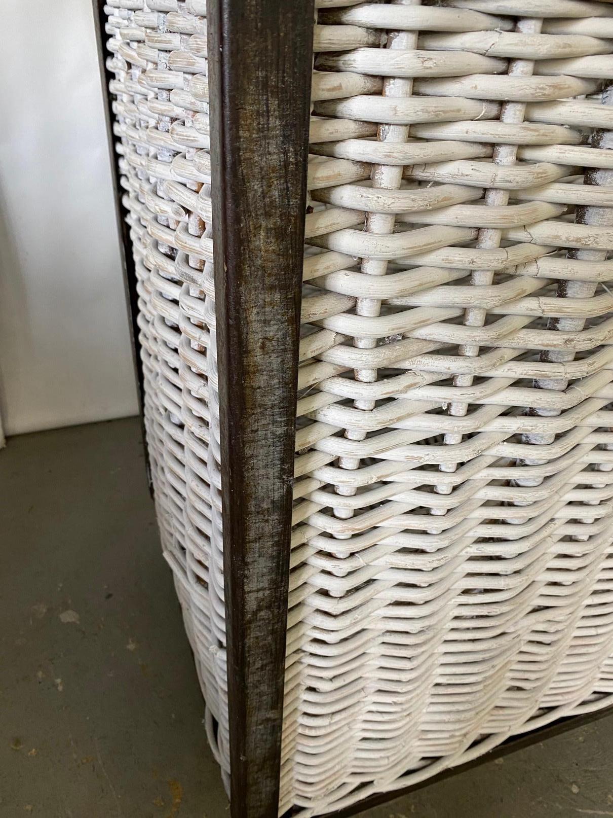 Large French Wicker Laundry Cart 4