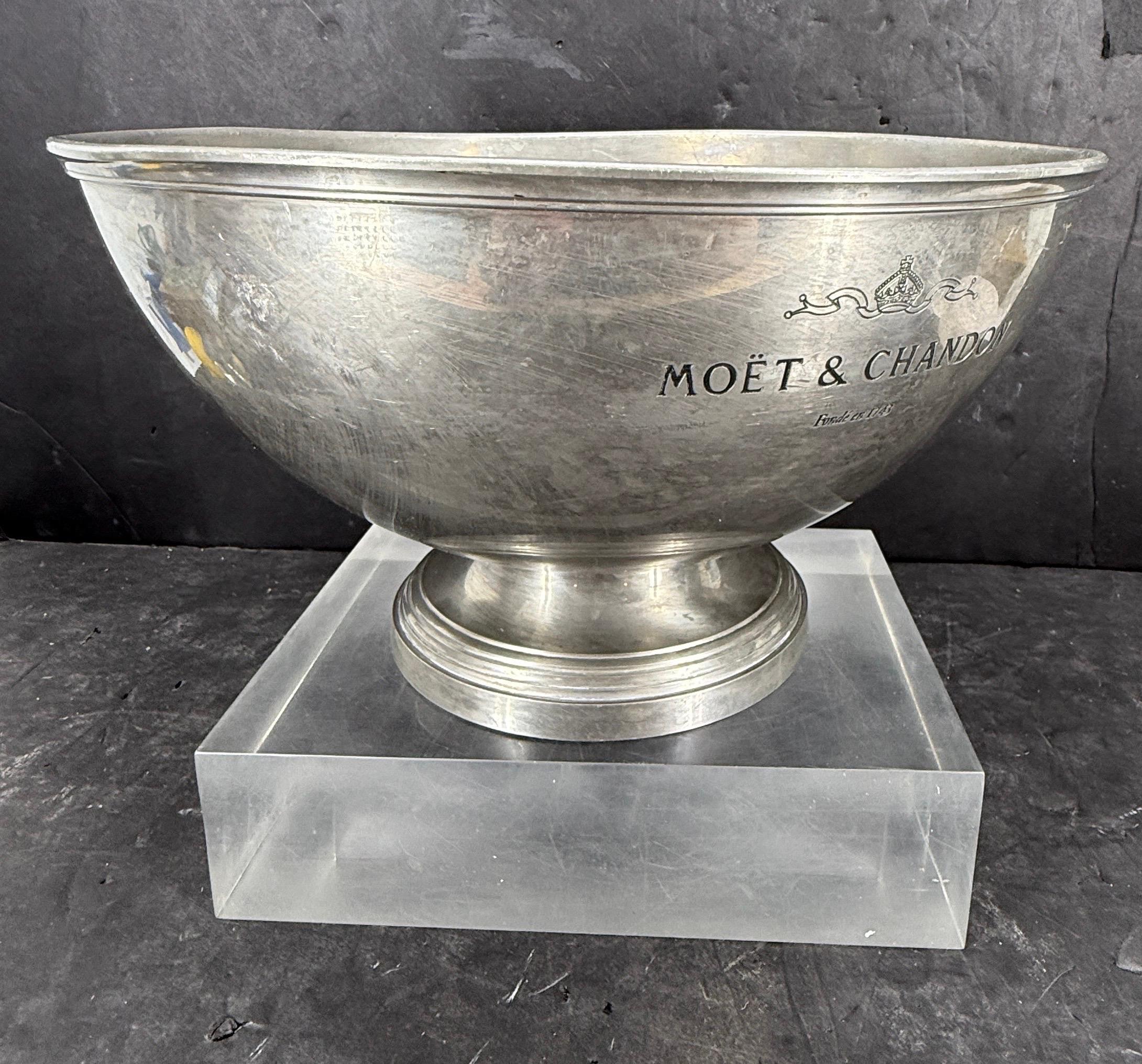 Large French Wine Champagne Bucket Cooler For MOËT CHANDON For Sale 3