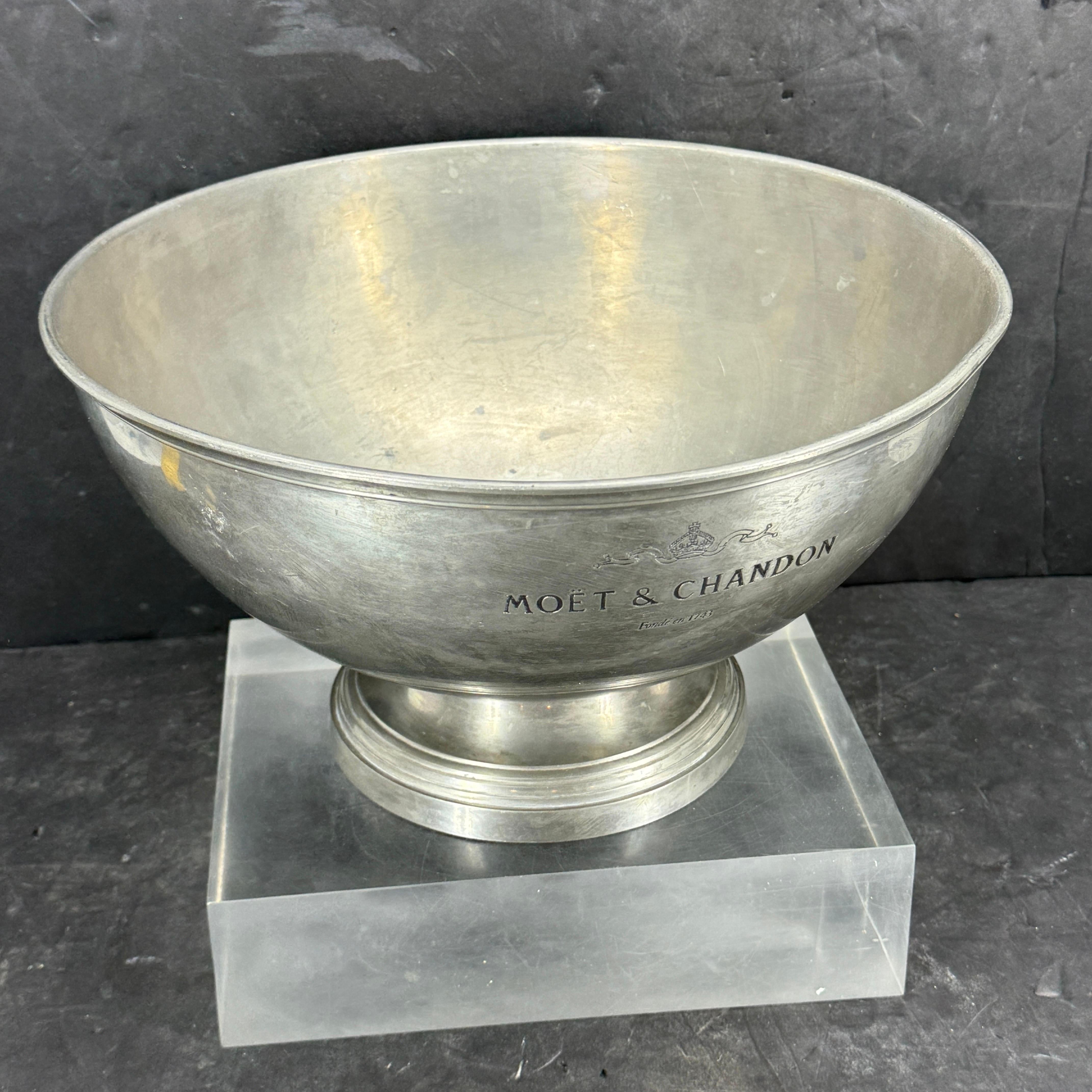 Large French Wine Champagne Bucket Cooler For MOËT CHANDON For Sale 2