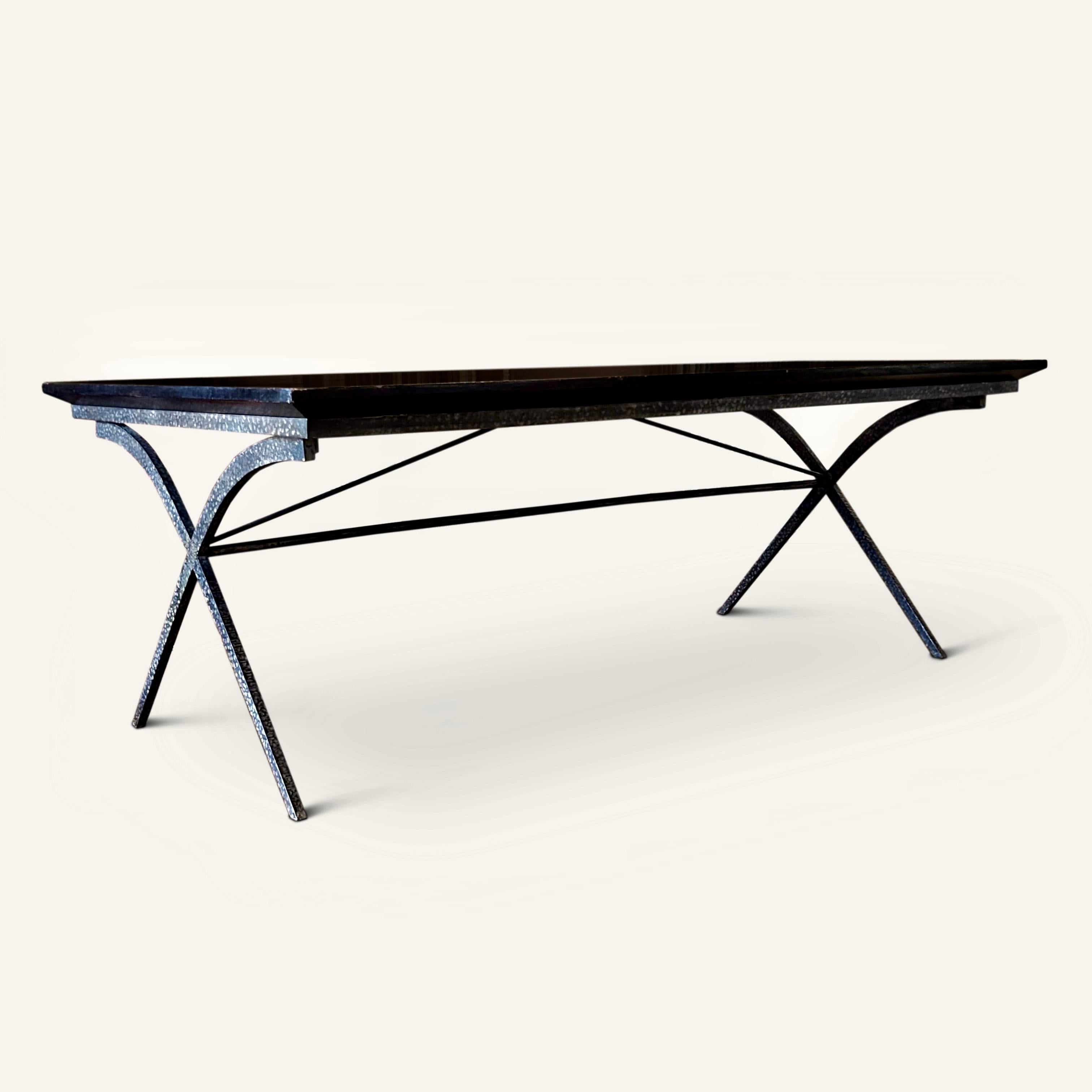 Gran mesa de comedor francesa de hierro forjado circa 1930 Francés en venta