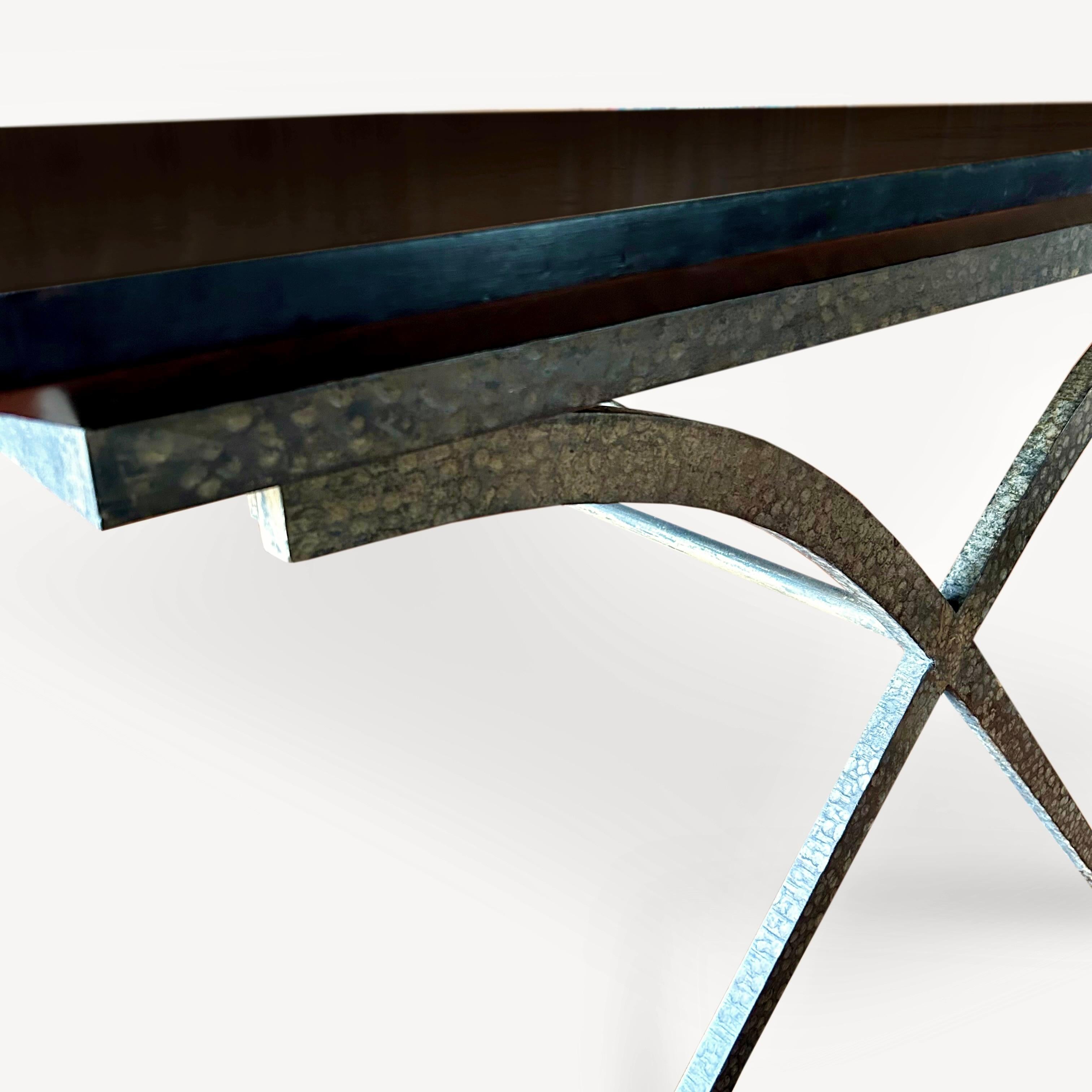 Gran mesa de comedor francesa de hierro forjado circa 1930 principios del siglo XX en venta