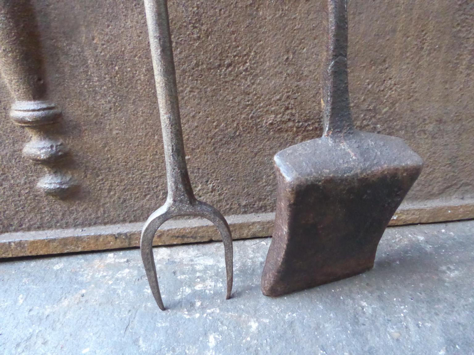 Large French Wrought Iron Fireplace Tools or Fire Tools, 17th-18th Century In Good Condition In Amerongen, NL
