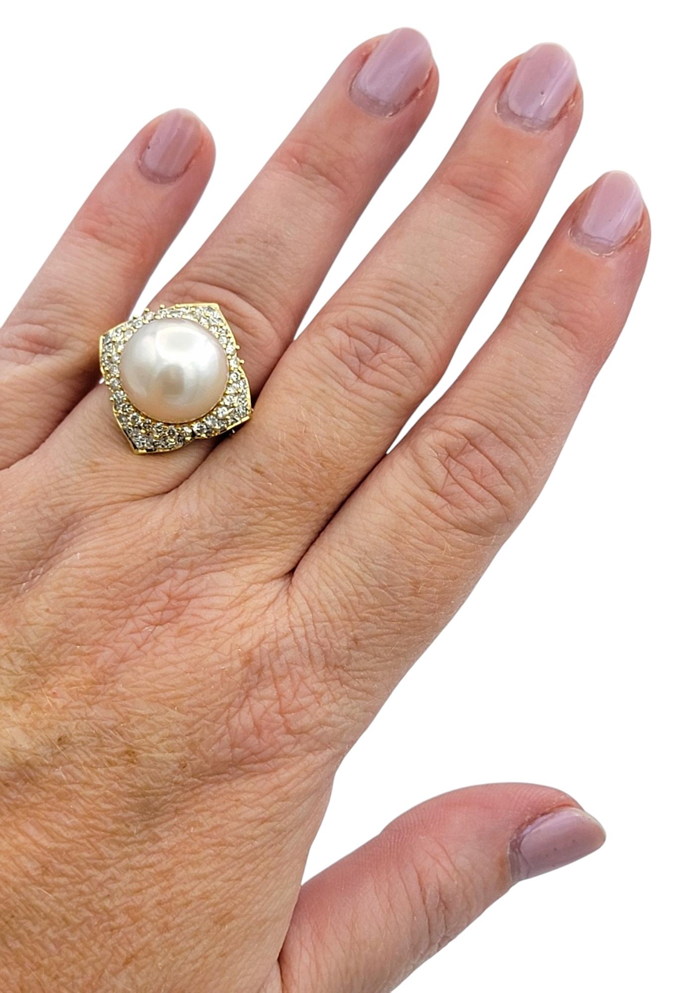 Large Fresh Water Pearl and Pavé Diamond Cocktail Ring in 18 Karat Yellow Gold For Sale 1