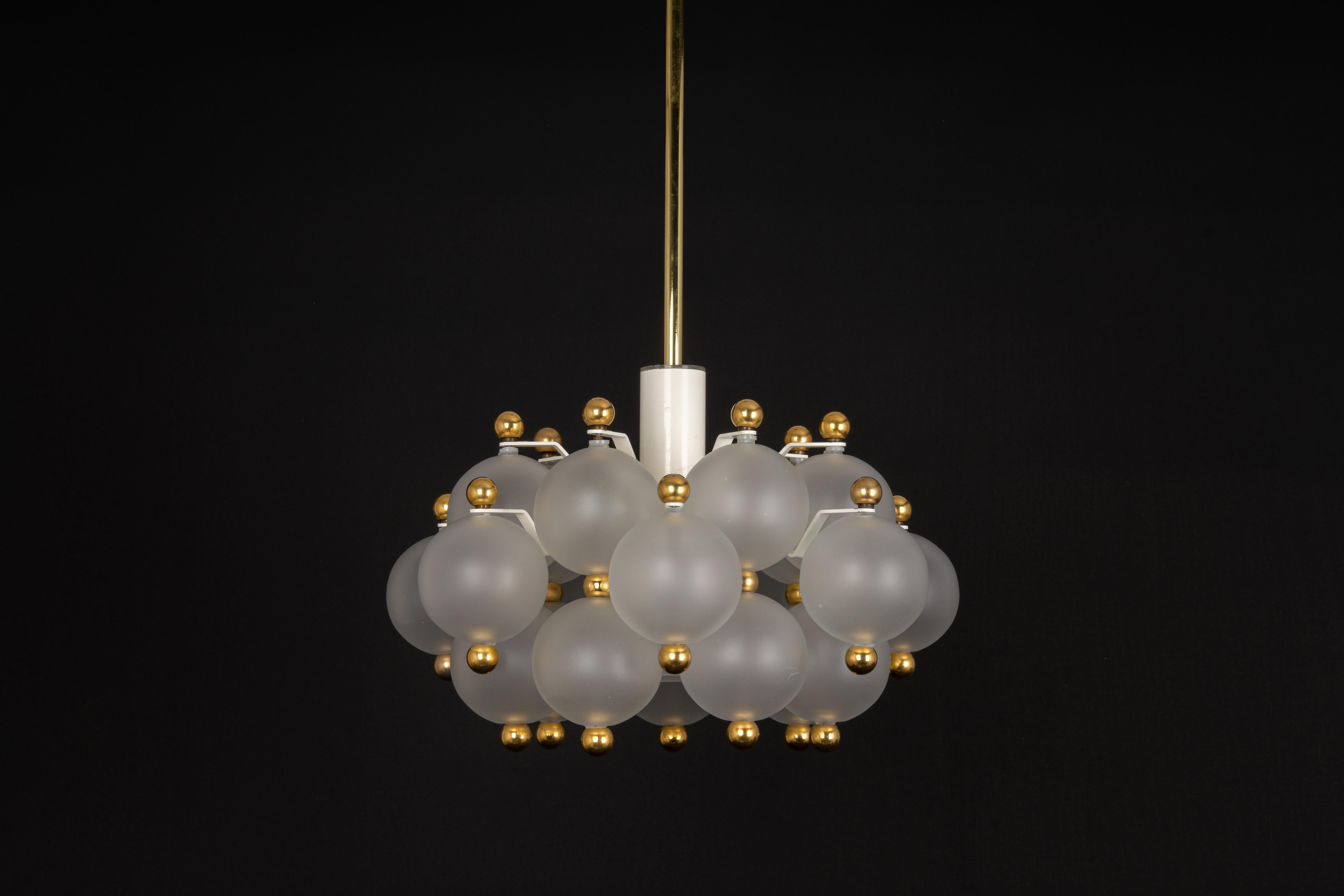 Mid-Century Modern Large Frosted Glass and Brass Chandelier by Kinkeldey, Germany, 1970s For Sale