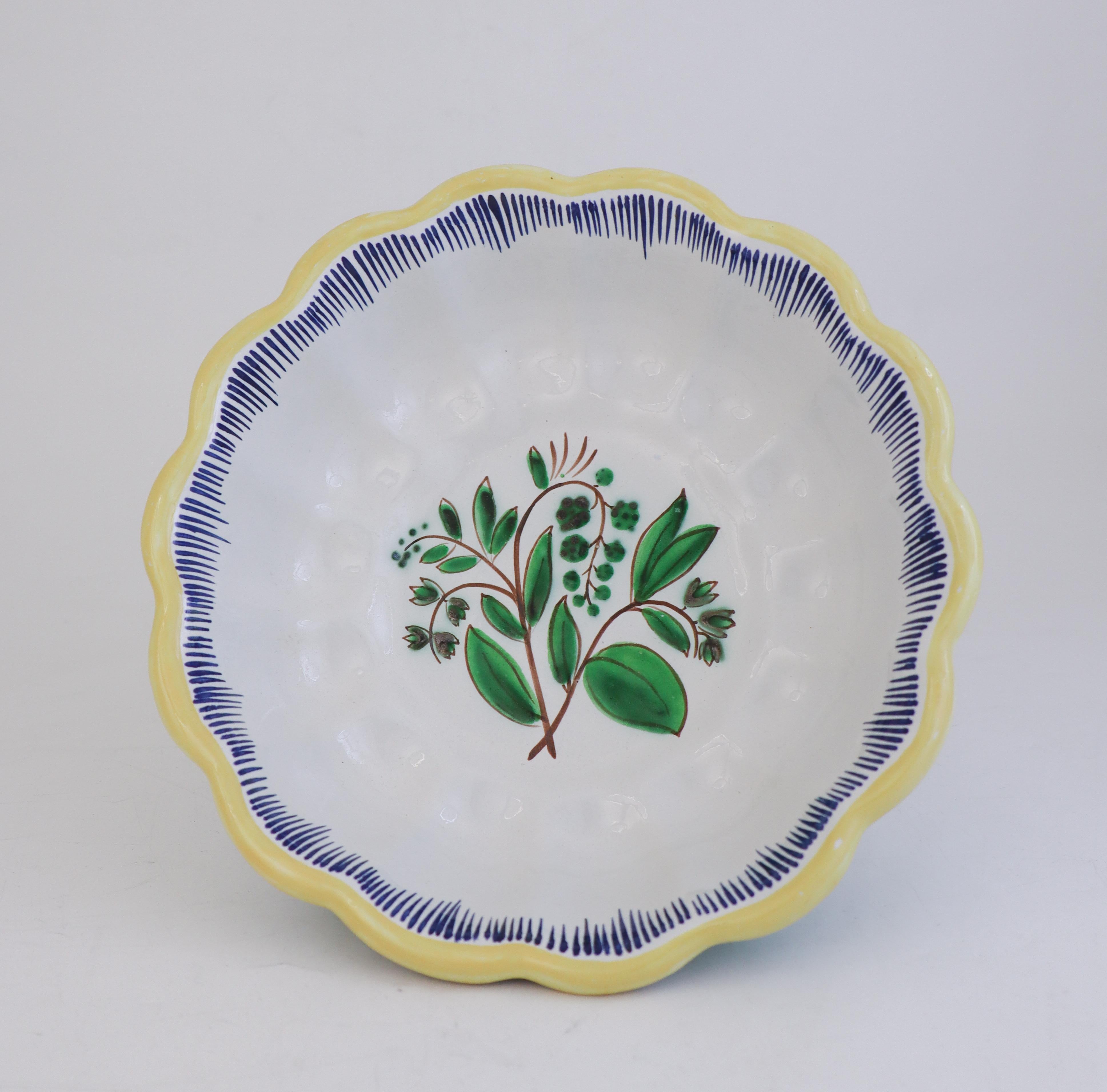 Large Fruitbowl Porcelain - Arthur Percy - Gefle Sweden - 1930s en vente 1