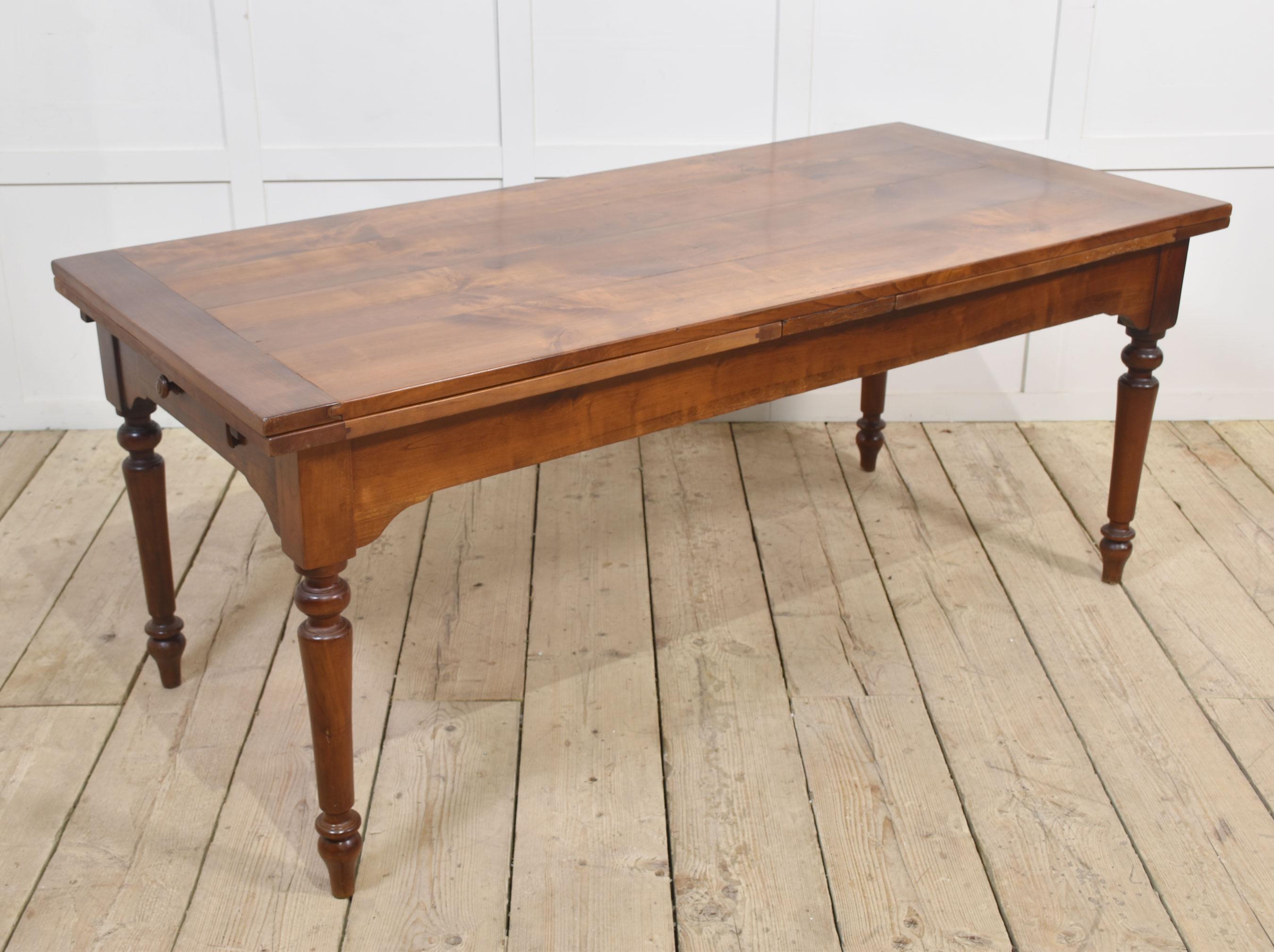 Large fruitwood farmhouse table For Sale 1