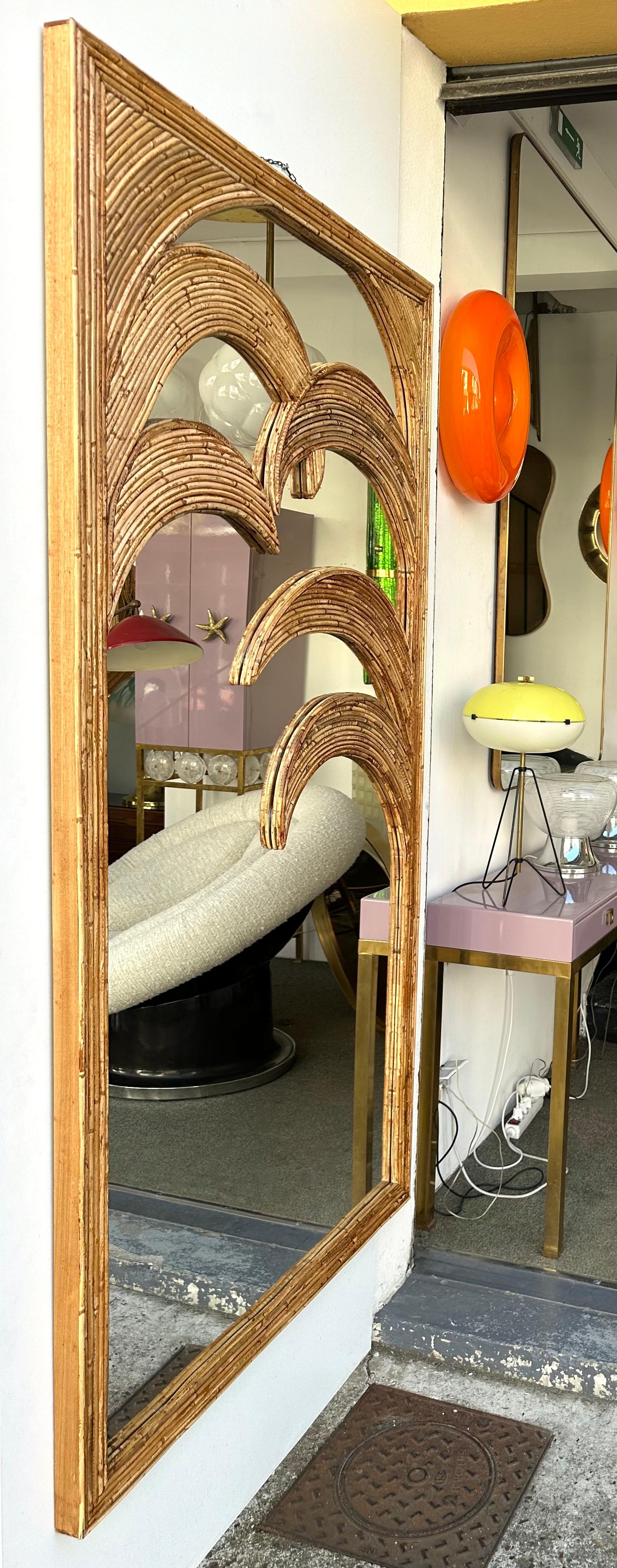 Grand miroir de palmier en rotin plein pied de Vivai Del Sud. Italie, 1970 2