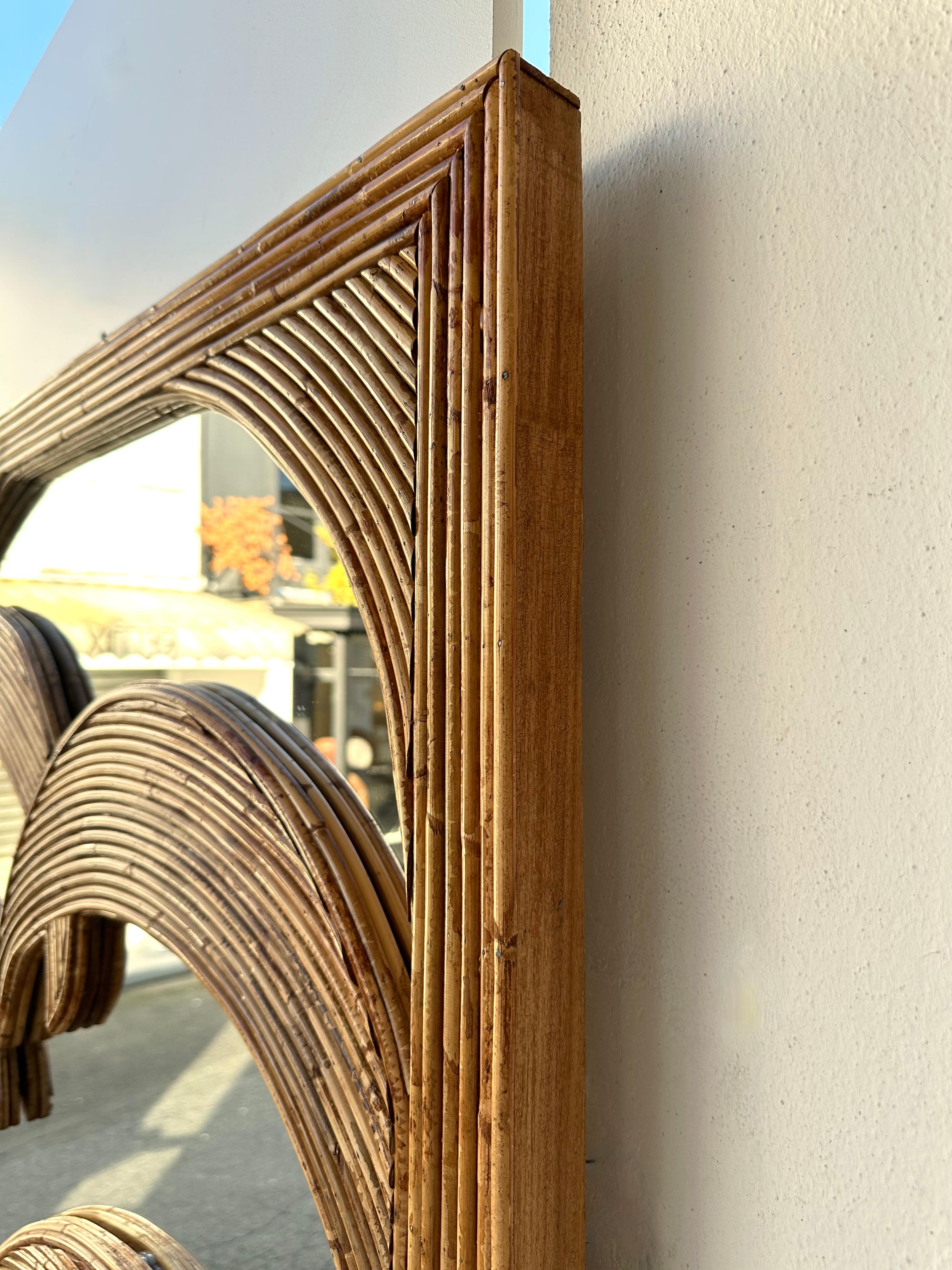 Mid-Century Modern Grand miroir de palmier en rotin plein pied de Vivai Del Sud. Italie, 1970
