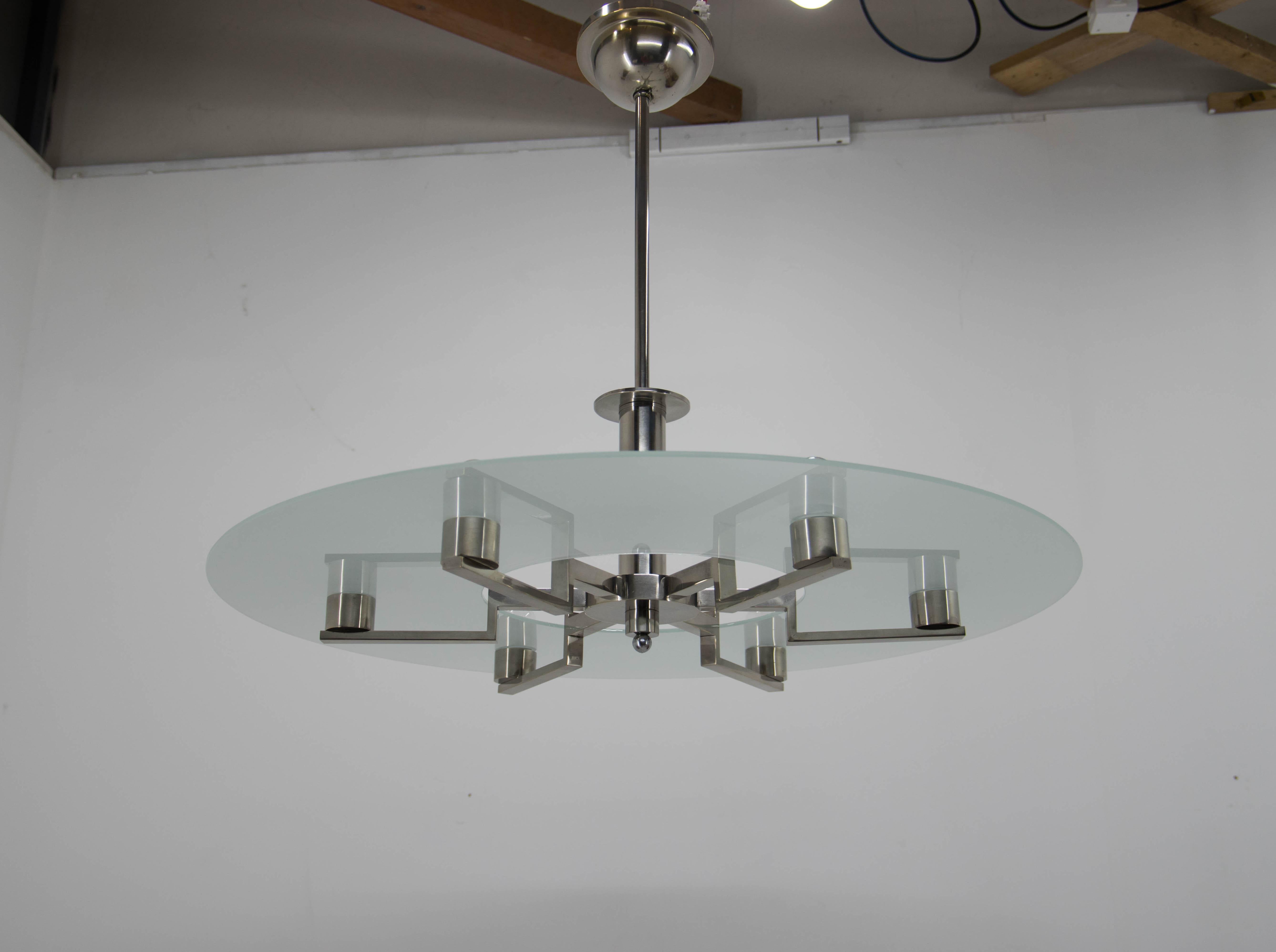 Mid-20th Century Large Functionalist 6-Flamming Nickel-Plated Chandelier, 1930s For Sale