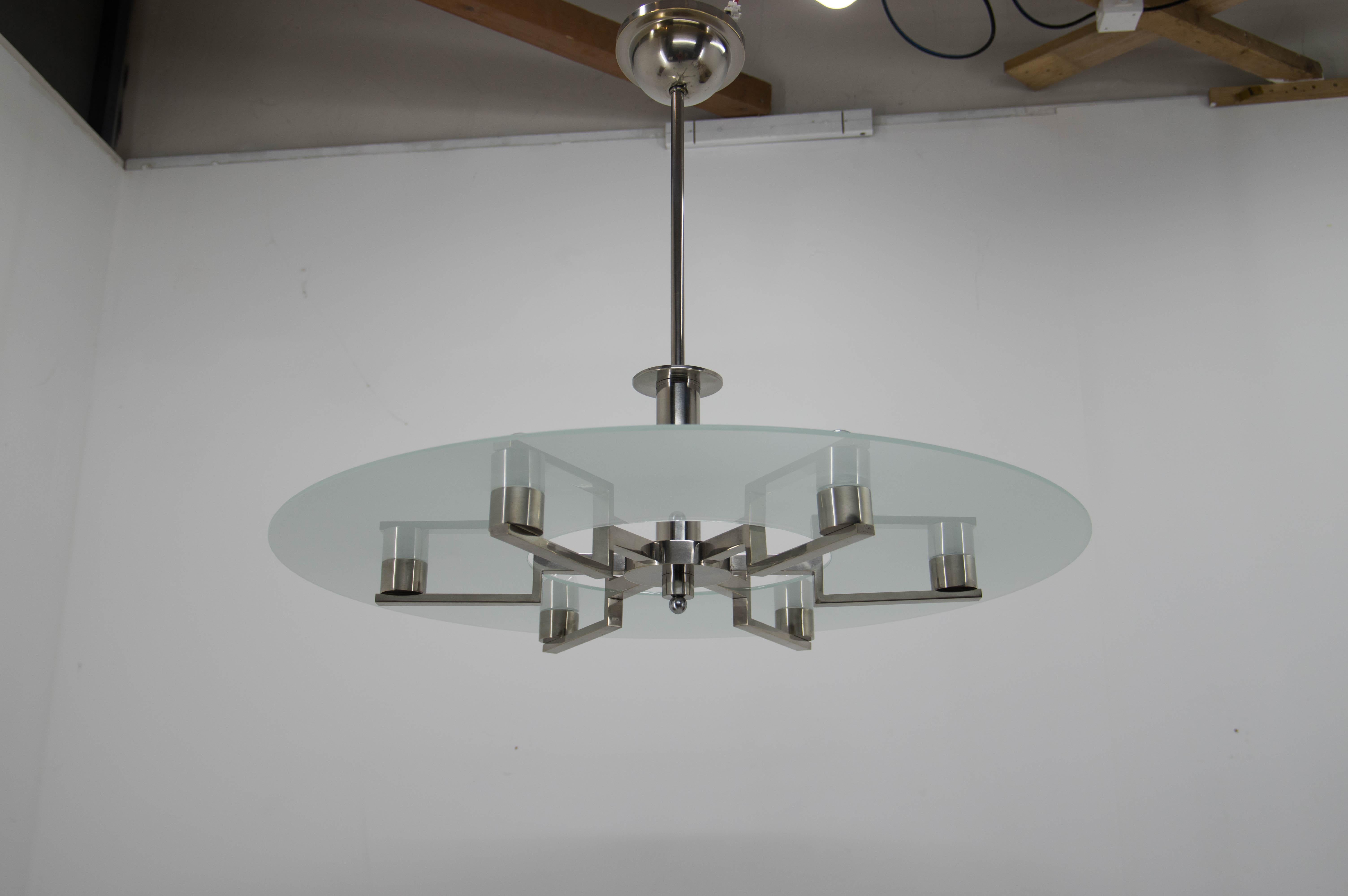 Mid-20th Century Large Functionalist 6-Flamming Nickel-Plated Chandelier, 1930s For Sale