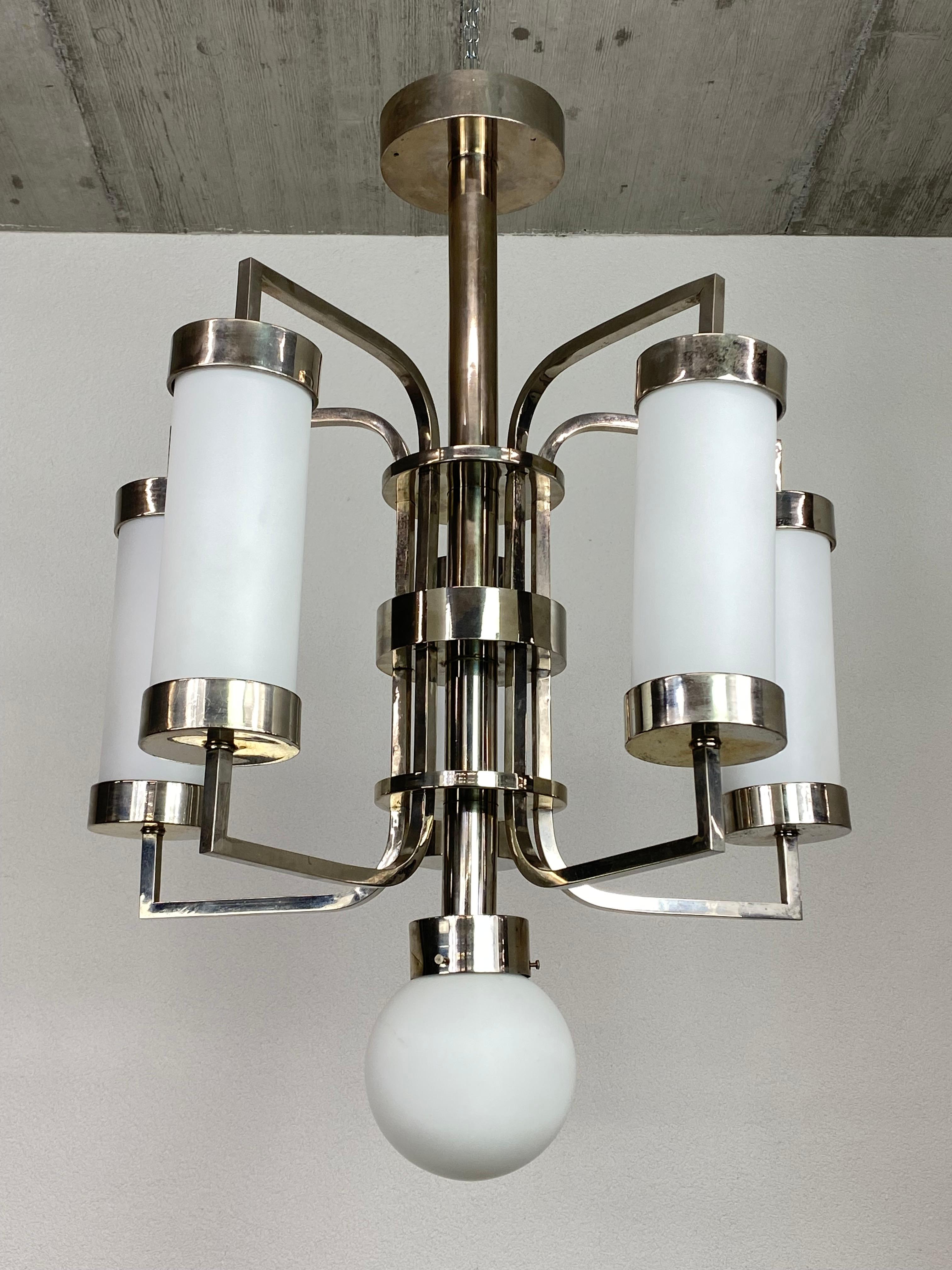Bauhaus Grande lampadario funzionalista in vendita