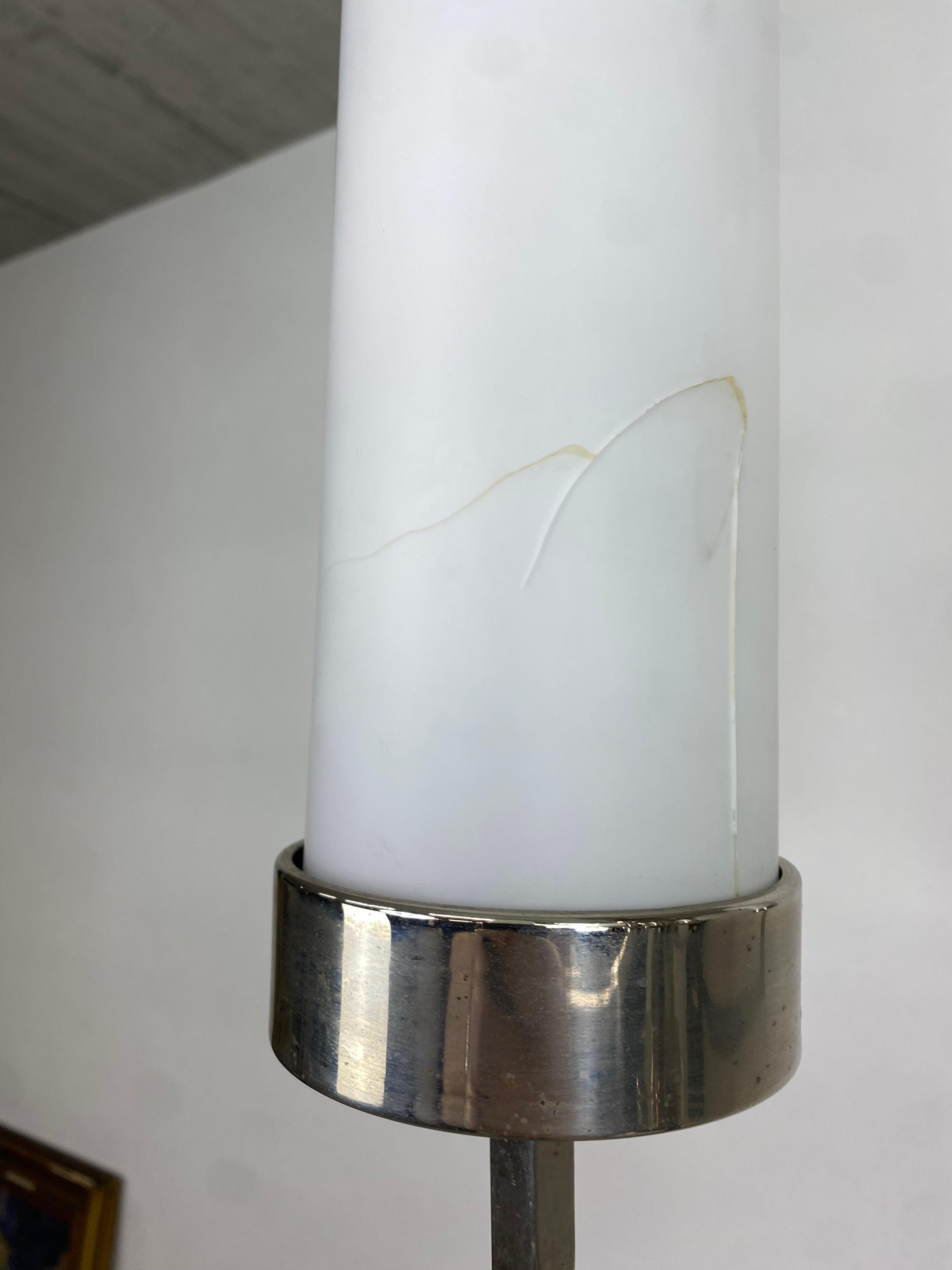 Grande lampadario funzionalista in vendita 2