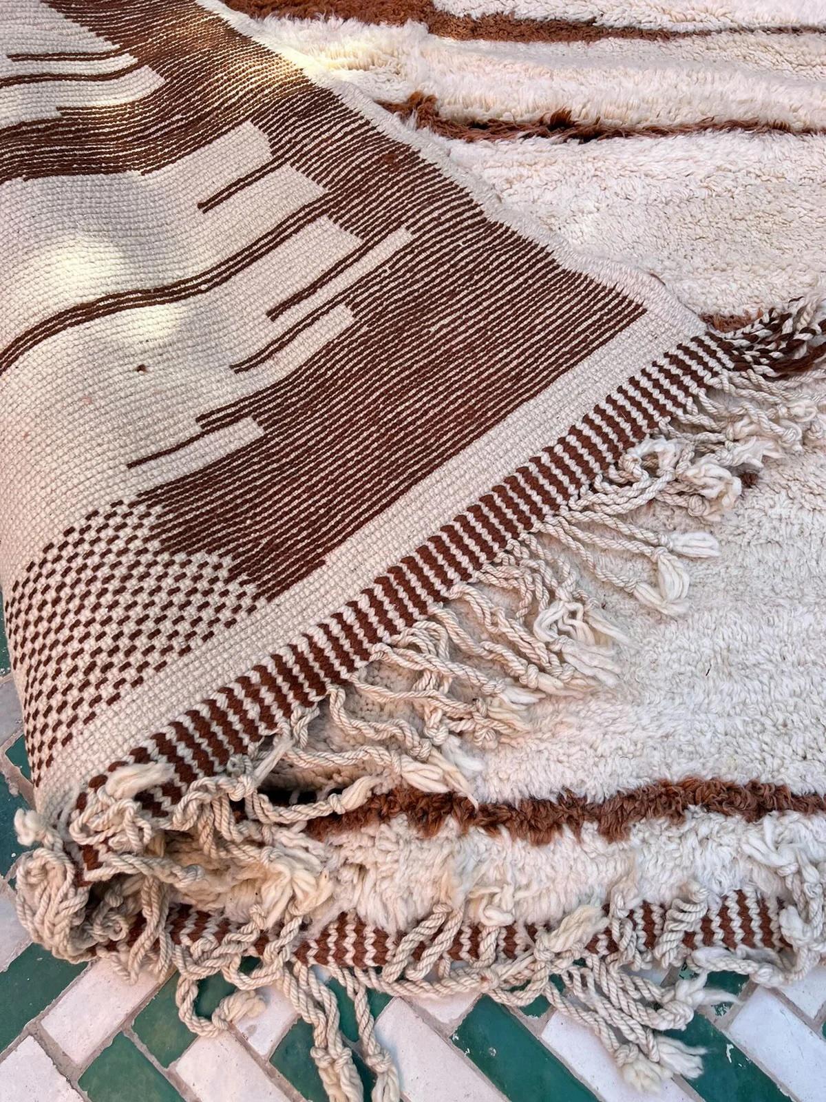 Large Funky Neutral Animal Print Modern Moroccan Wool Beni M'Rirt Handwoven Rug For Sale 6