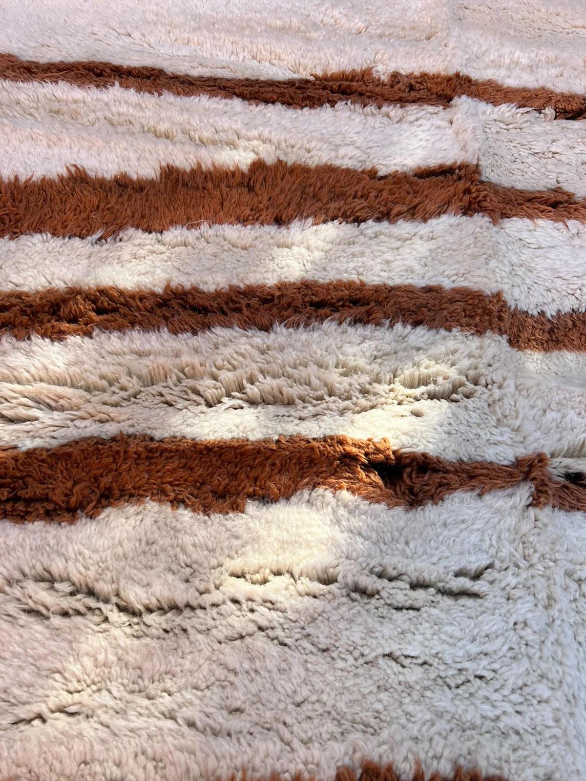 Large Funky Neutral Animal Print Modern Moroccan Wool Beni M'Rirt Handwoven Rug For Sale 3