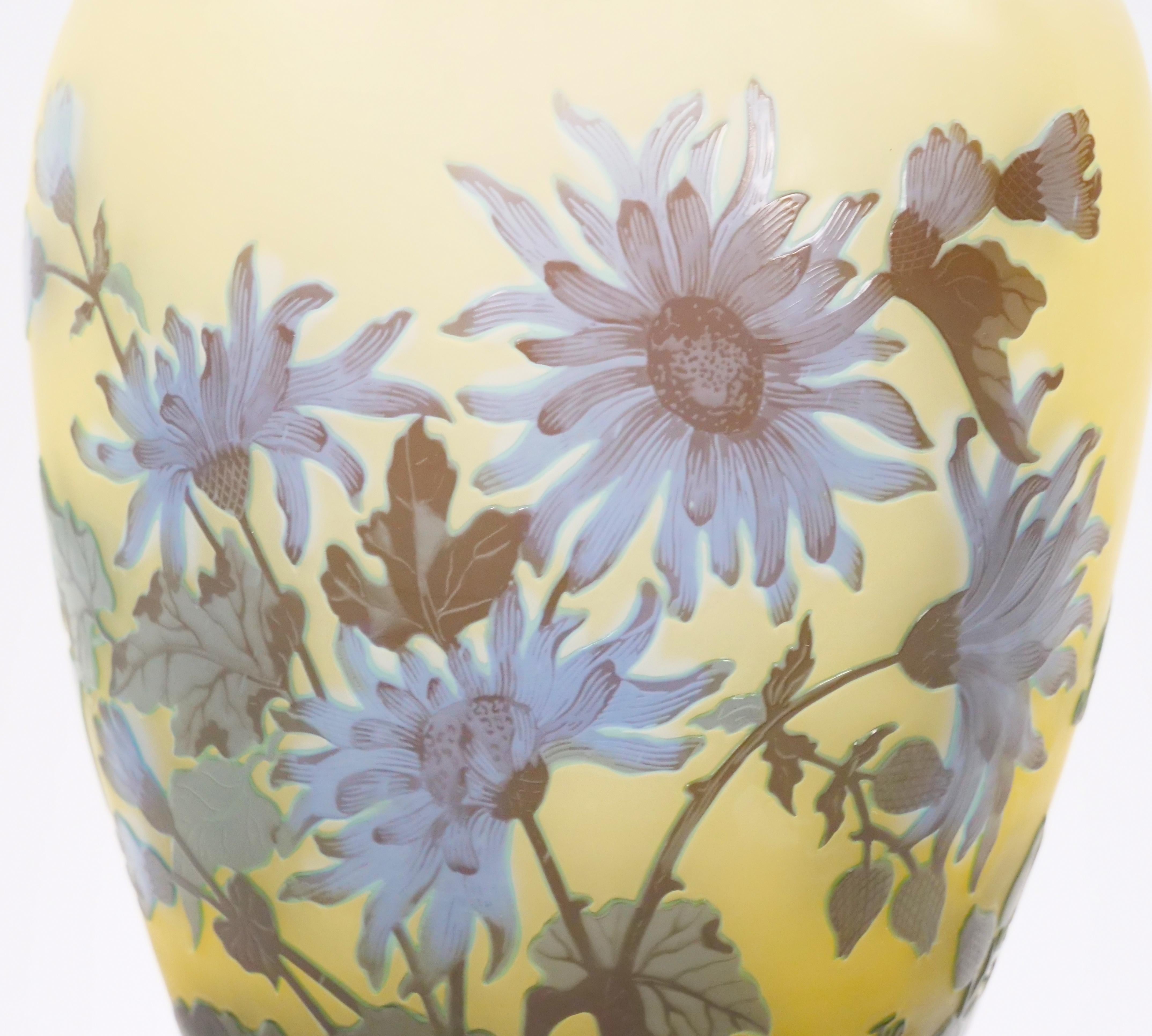 Large Galle Art Nouveau Cameo Glass Vase For Sale 3