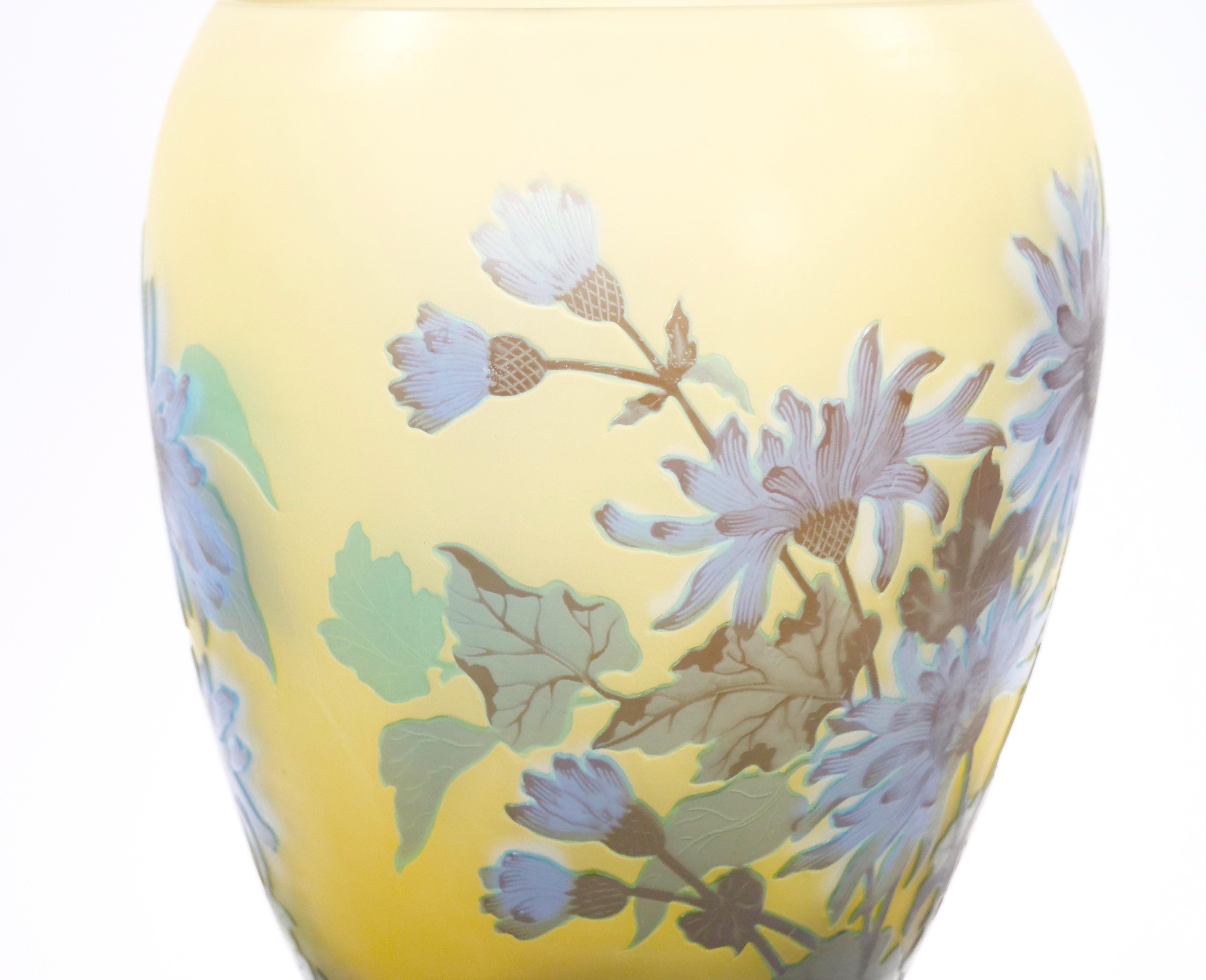Large Galle Art Nouveau Cameo Glass Vase For Sale 4