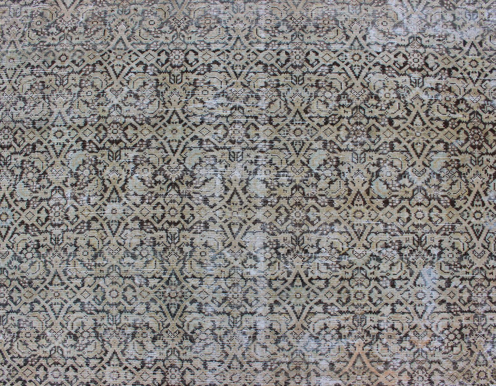 Grand tapis de couloir persan Malayer galerie avec motif Herati dans les tons gris et terreux 8