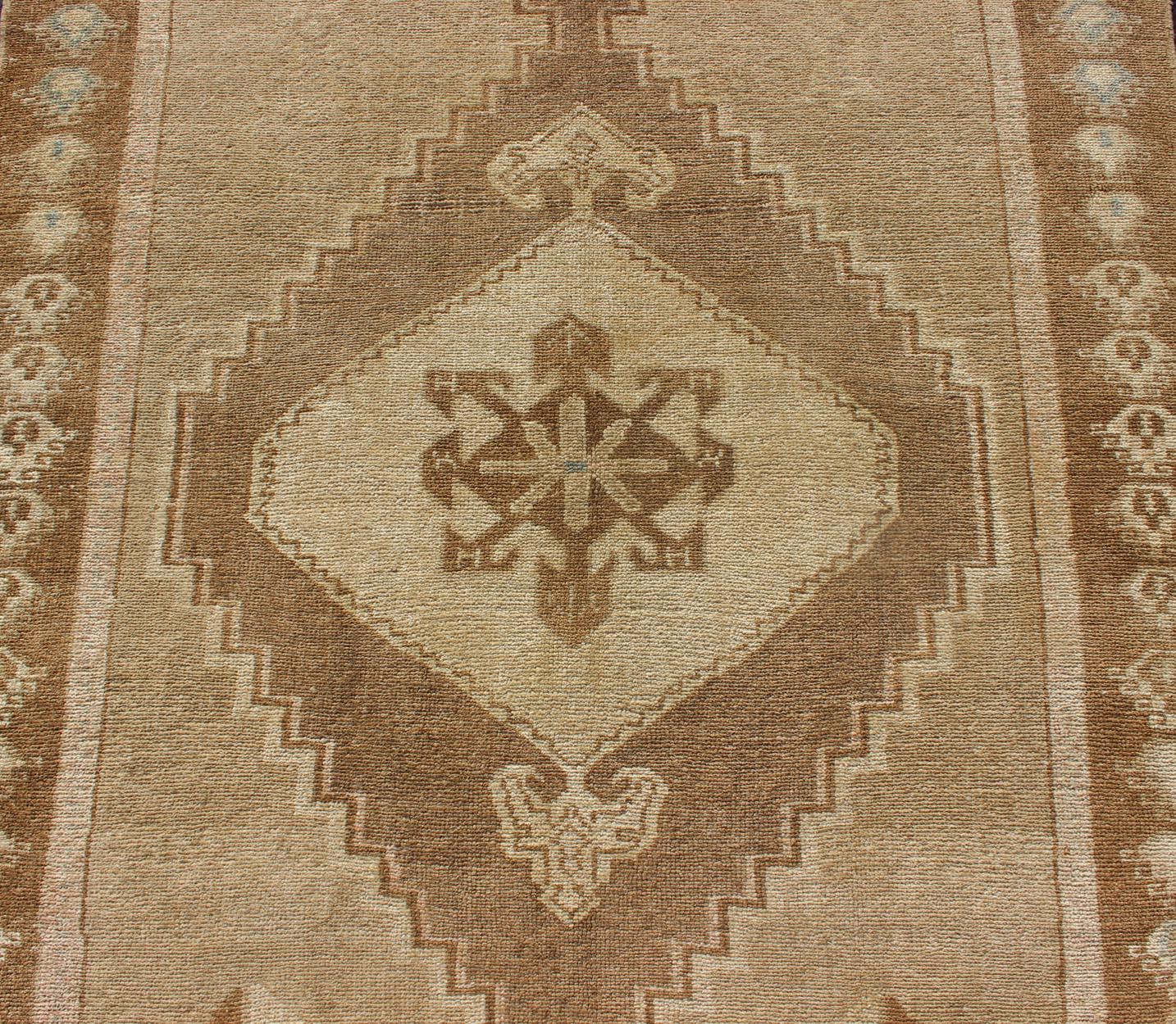 Wool Large Gallery Turkish Rug in Earth Tones, Light Brown with Three Medallions For Sale