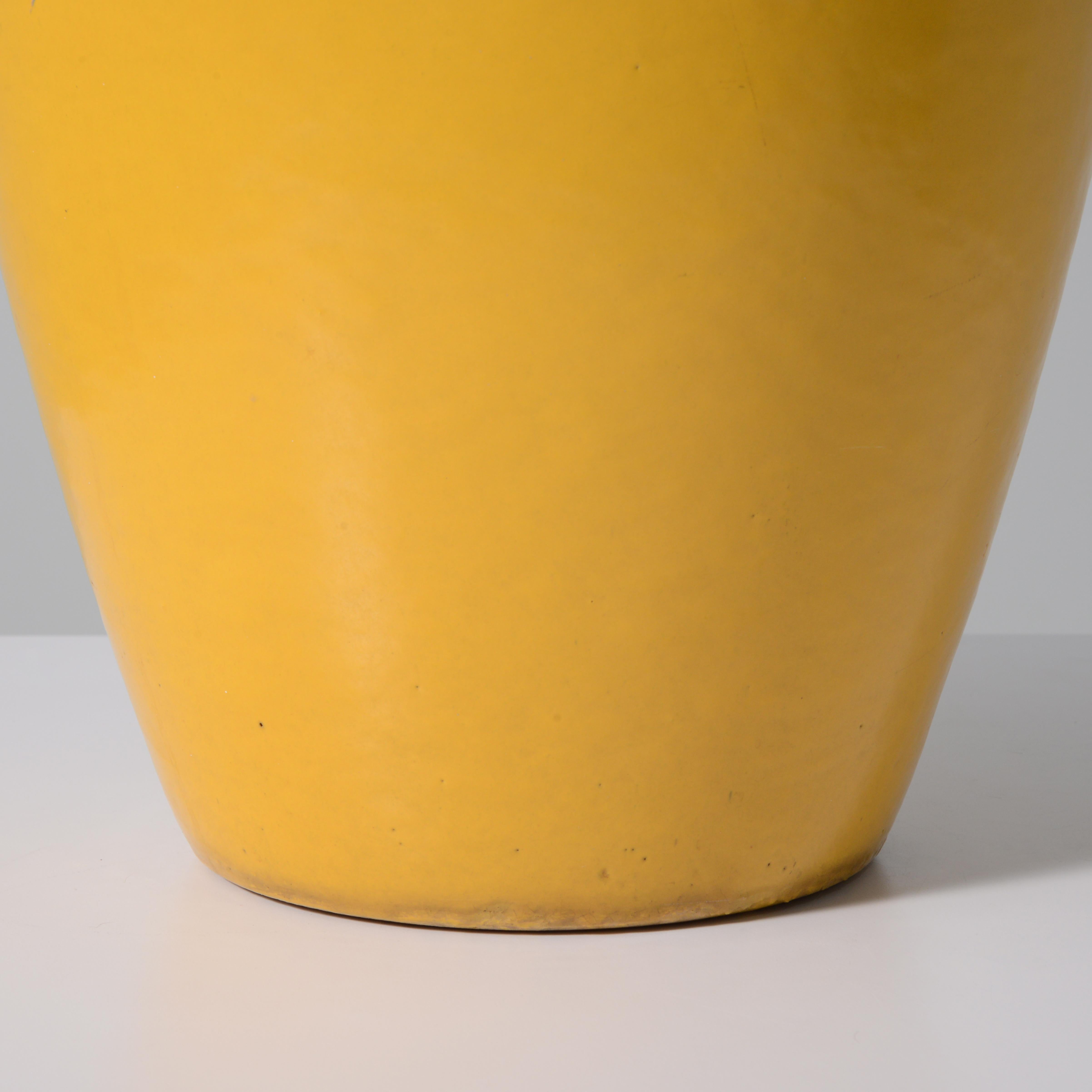 Grands vases / jarres à huile de Garden City Pottery, 18 