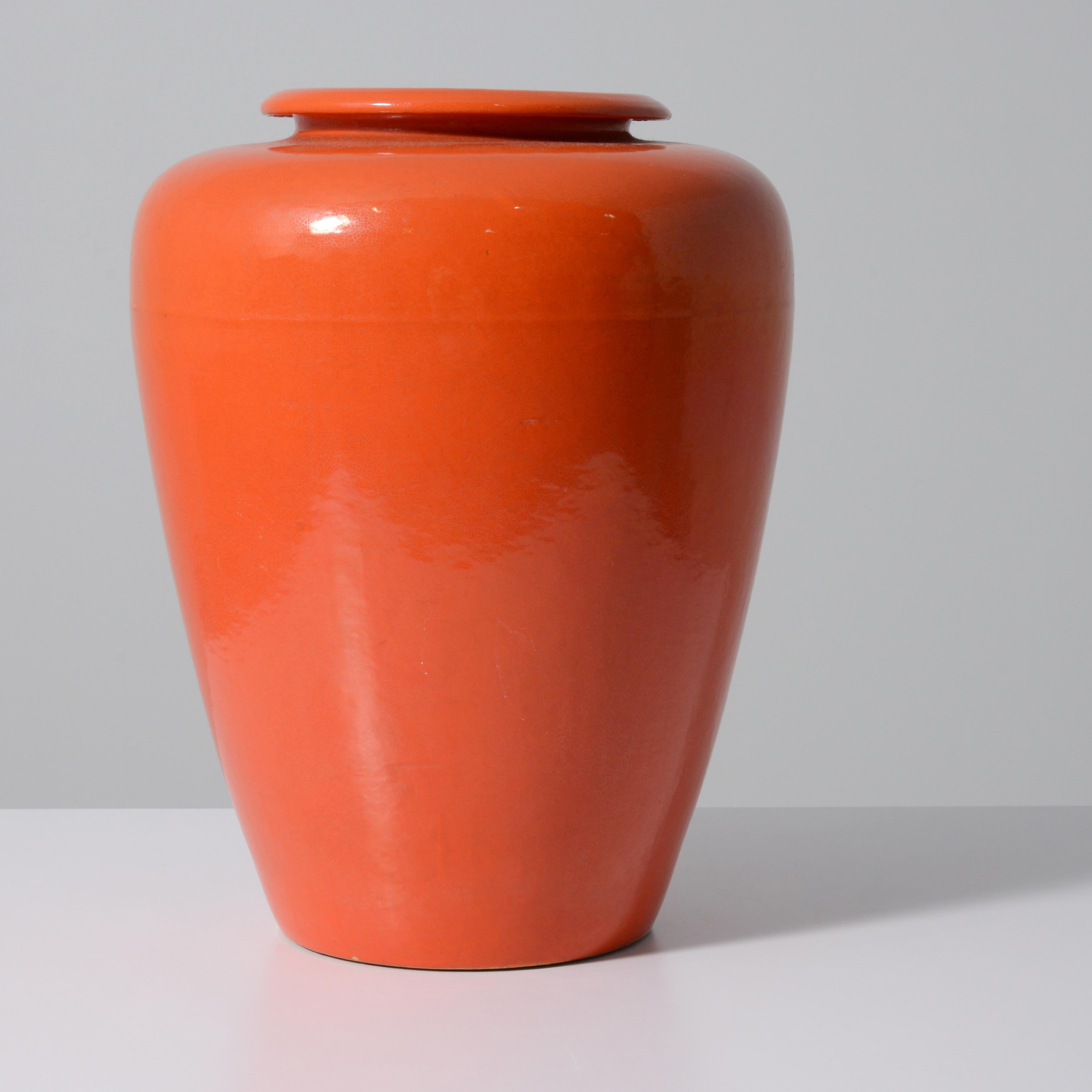 Grands vases / jarres à huile de Garden City Pottery, 18 