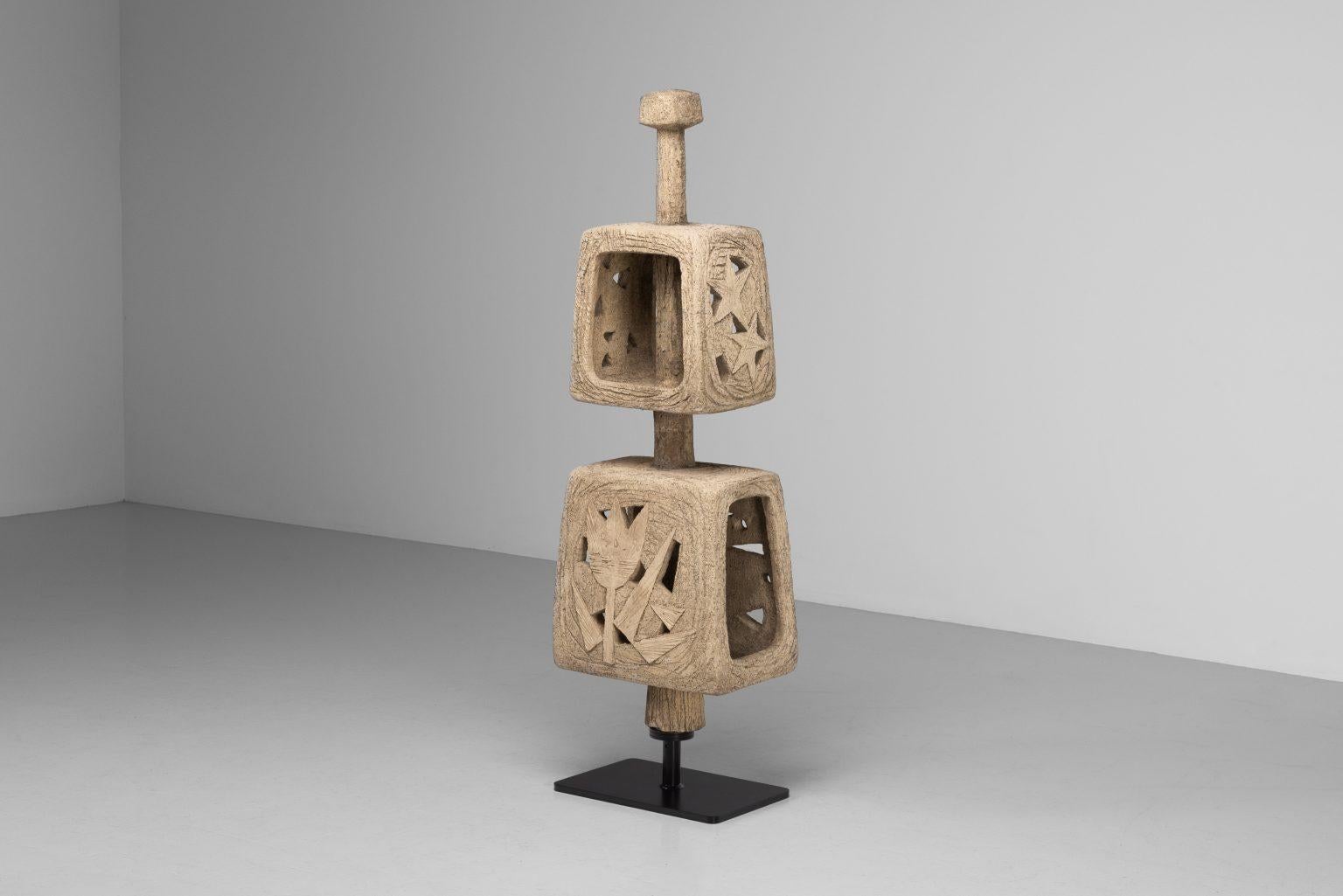 Large garden sculpture on rotating base France 1960s For Sale 2