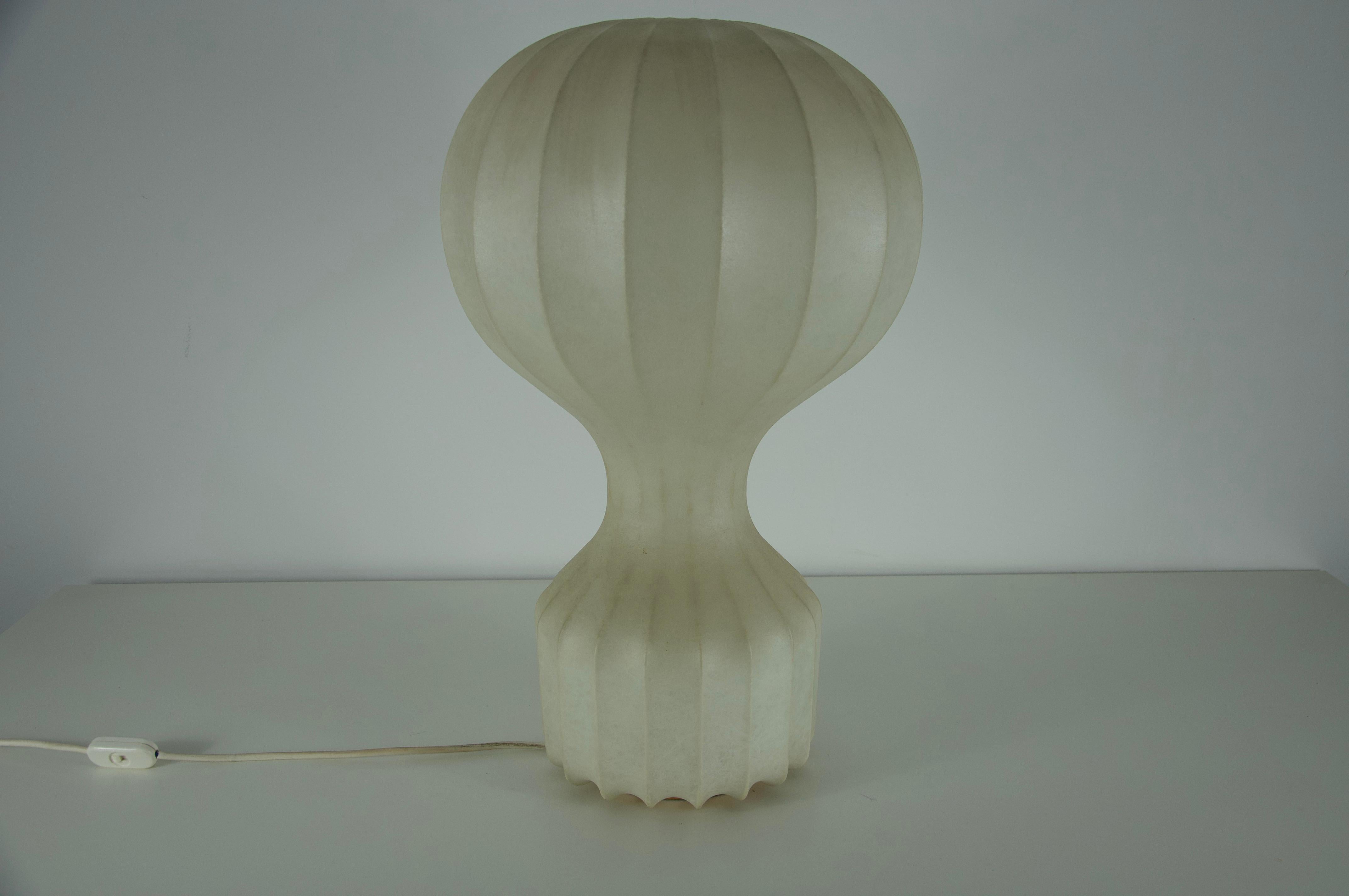 Mid-Century Modern Large Gatto Cocoon Table Lamp by Achille & Pier Giacomo Castiglioni, 1960s For Sale