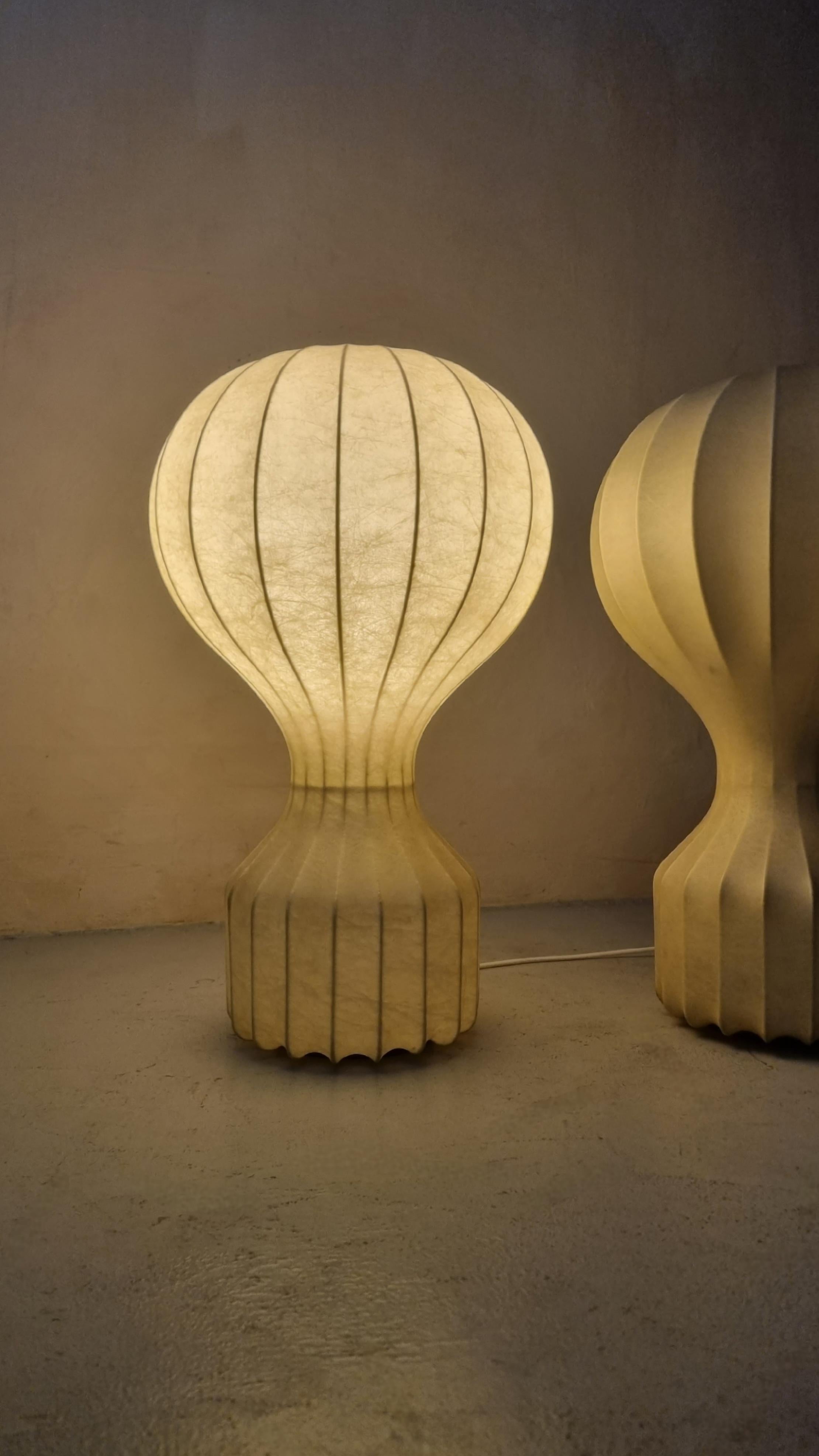 Acciaio Large Gatto table lamps by Achille and Pier Giacomo Castiglioni for Flos 1960s in vendita