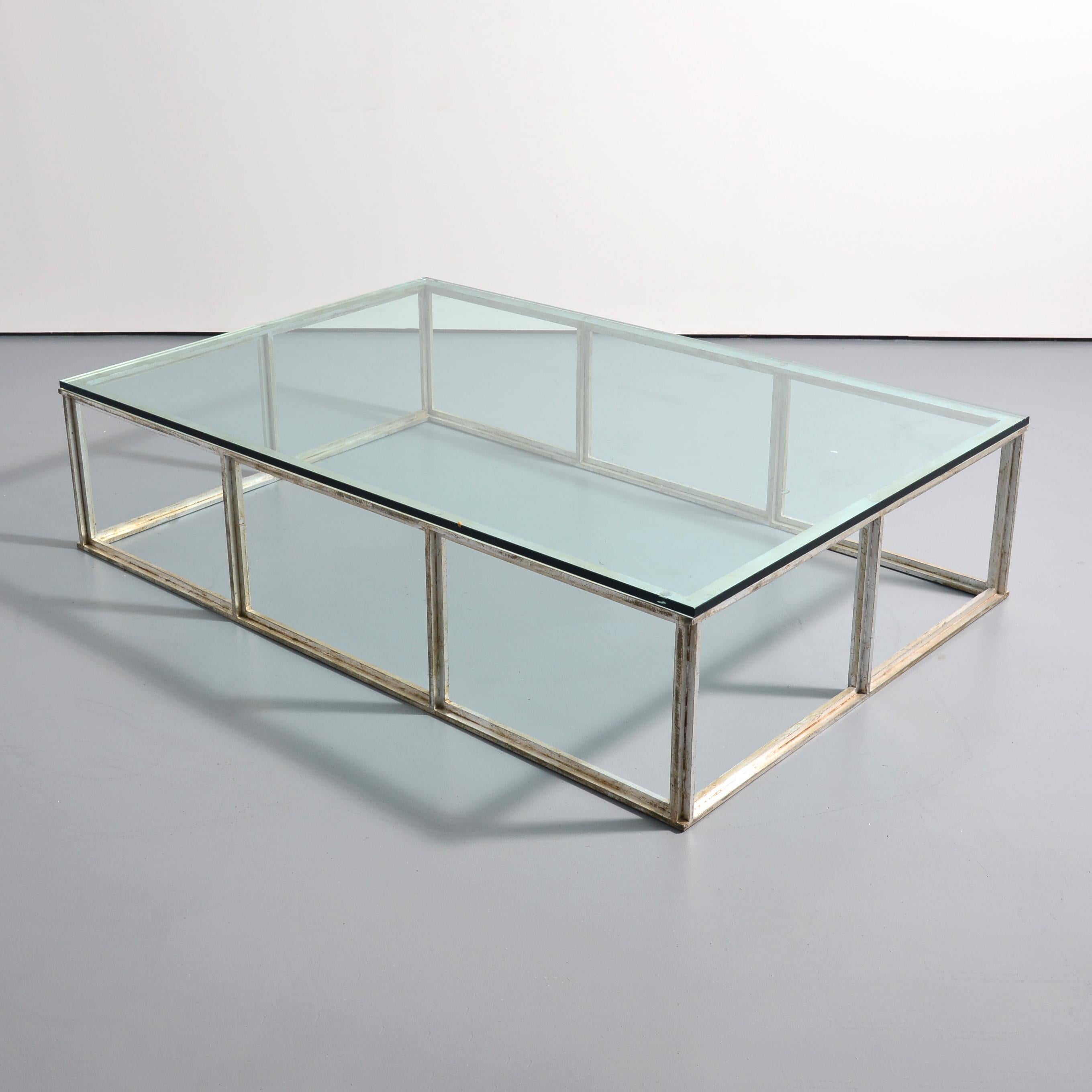 Artistics/Designer : Gene Summers (américain, 1926-2011) ; Walla Walla Foundry (USA)
Marquage(s) ; notes : signé, marquage(s) ; éd. 1/9 ; 2007
Pays d'origine ; matériaux : USA ; bronze coulé, feuille d'argent, verre (haut)
Dimensions : 17″h, 72″w,