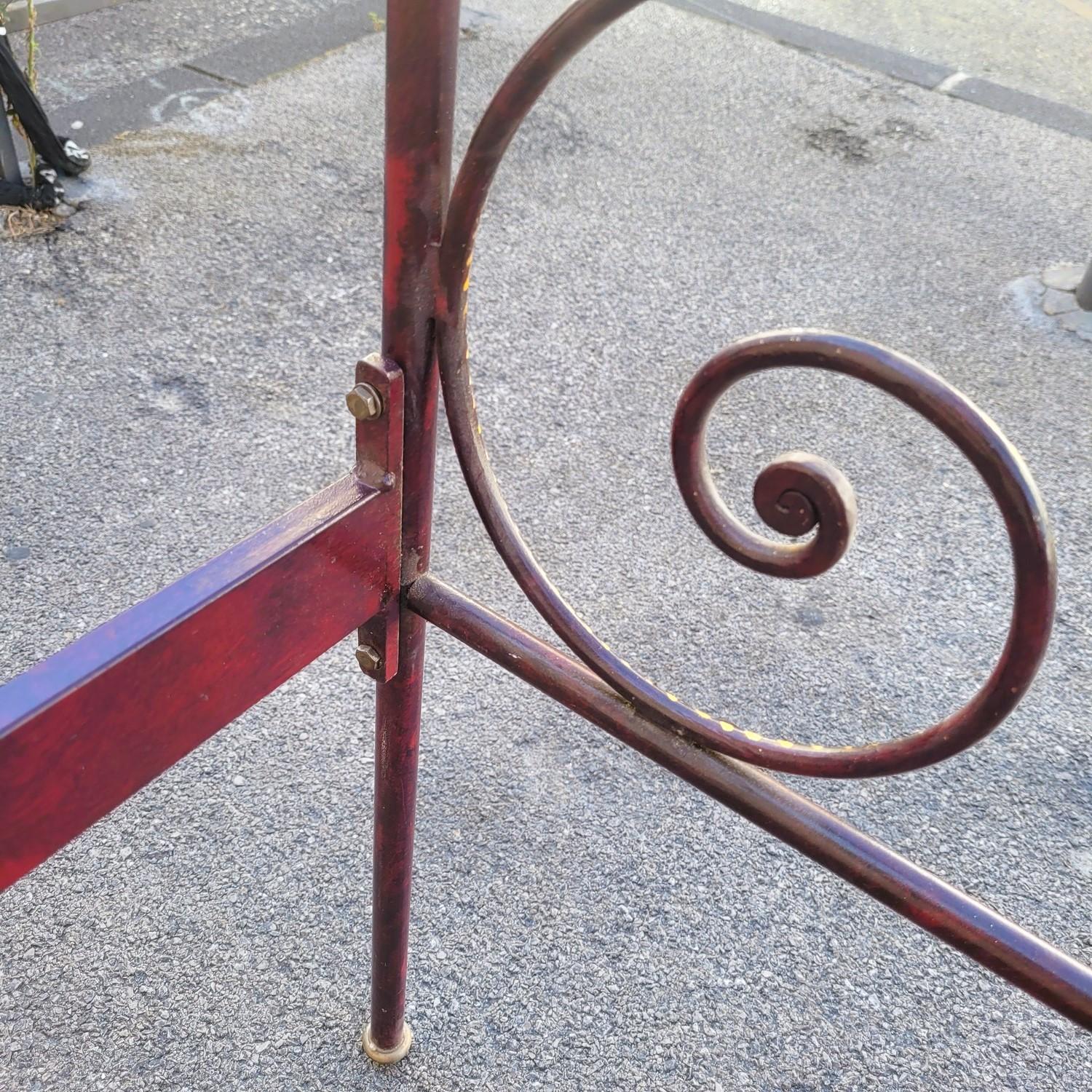 Gran Cama Genovesa De Hierro Pintado, 2 Plazas, Siglo XIX en venta 5