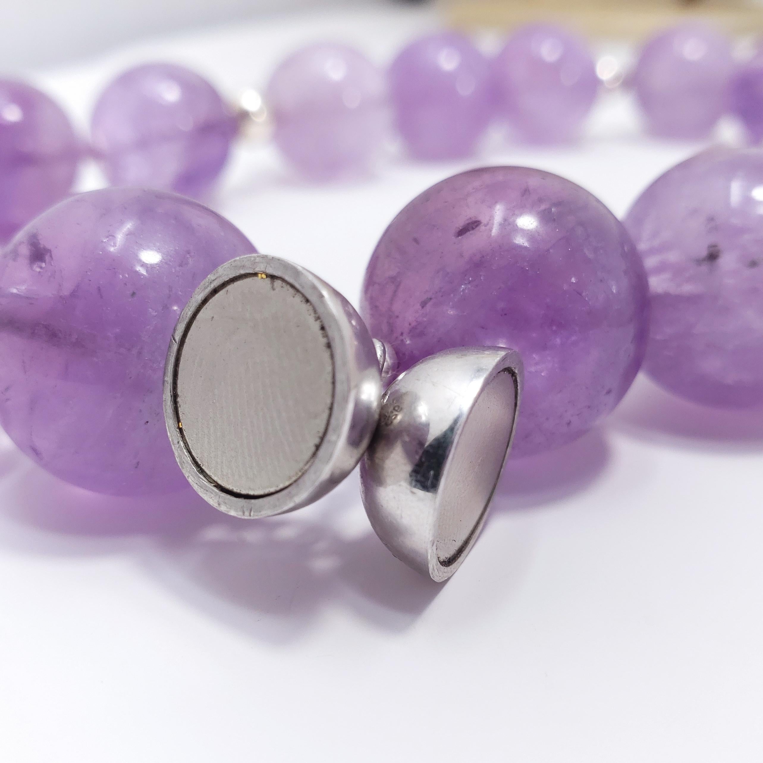 Grand collier de perles en améthyste véritable de 20 mm avec perles en argent sterling, 46,25 cm Excellent état - En vente à Milford, DE