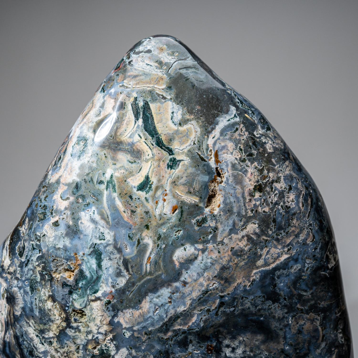 Gran jaspe oceánico pulido genuino de forma libre, '80 libras Siglo XXI y contemporáneo en venta