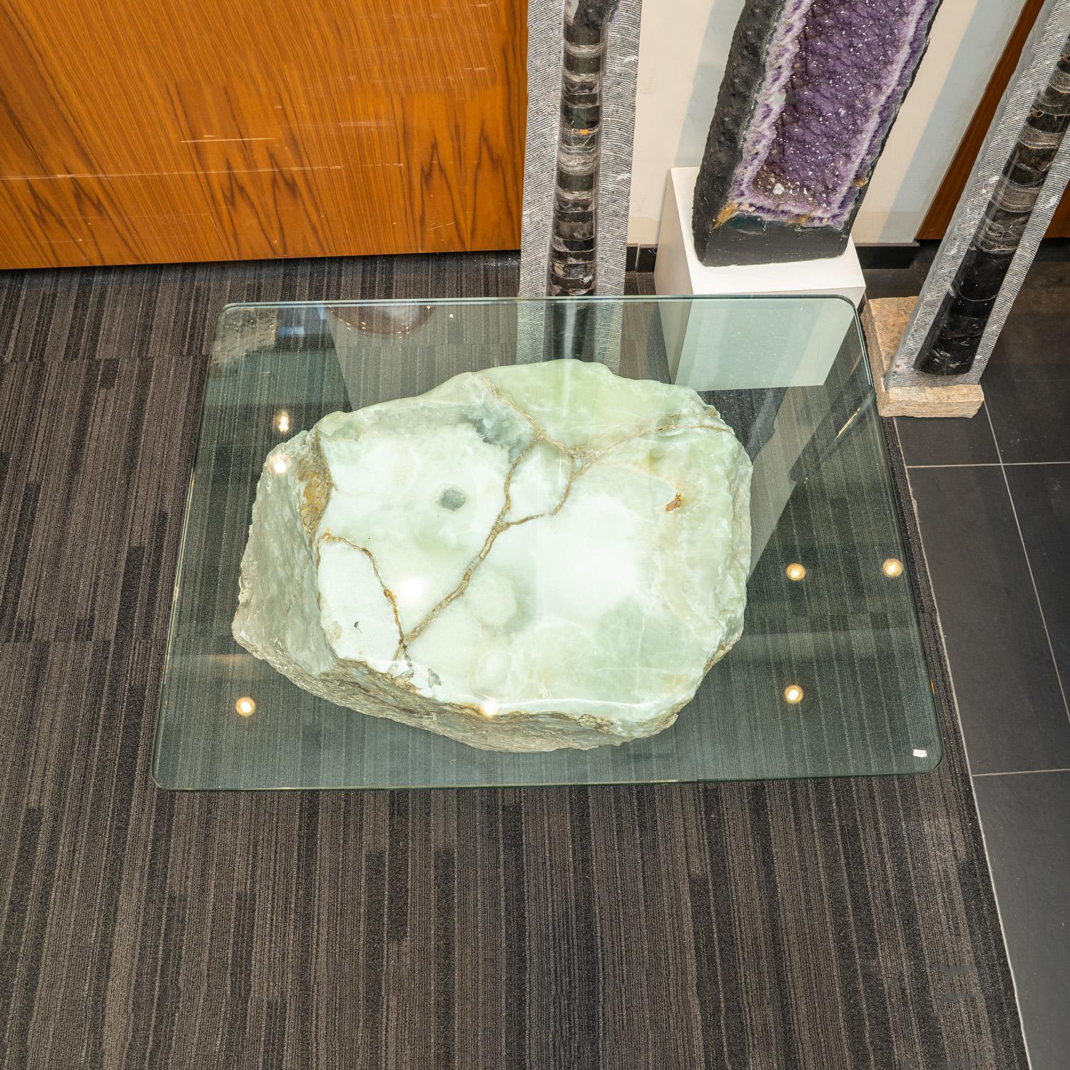 XXIe siècle et contemporain Grande table d'appoint sur piédestal en onyx poli véritable (avec plateau en verre) en vente