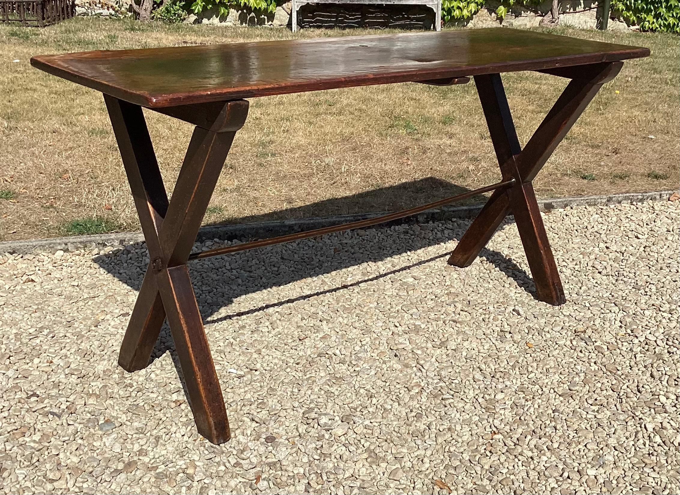 Large Geo III Tavern table For Sale 7