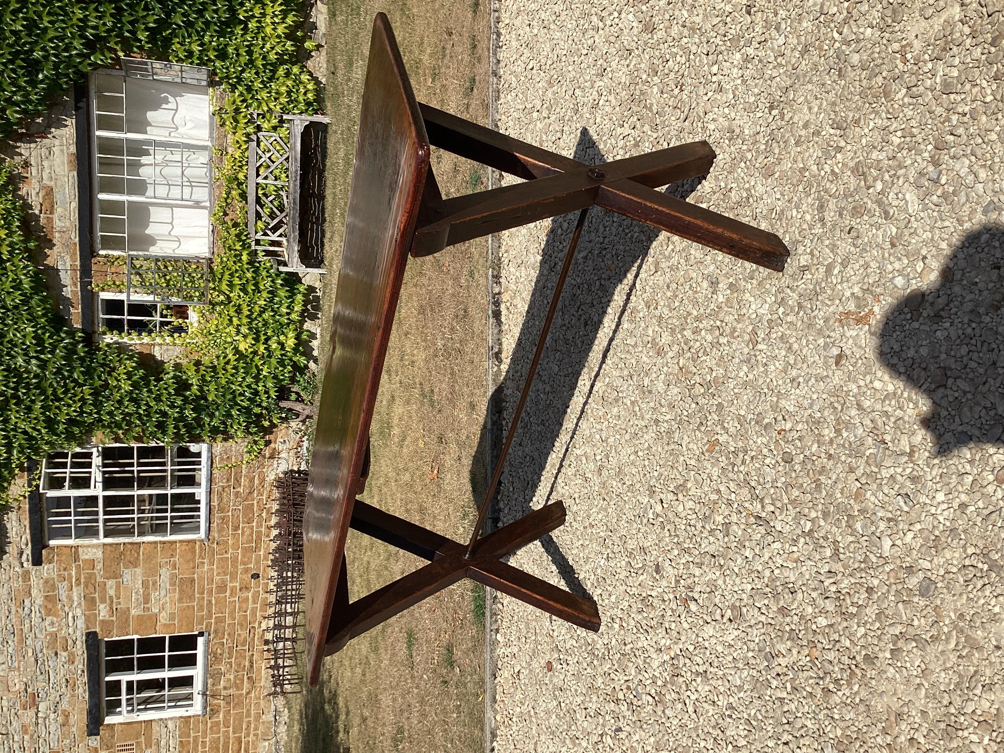 English Large Geo III Tavern table For Sale