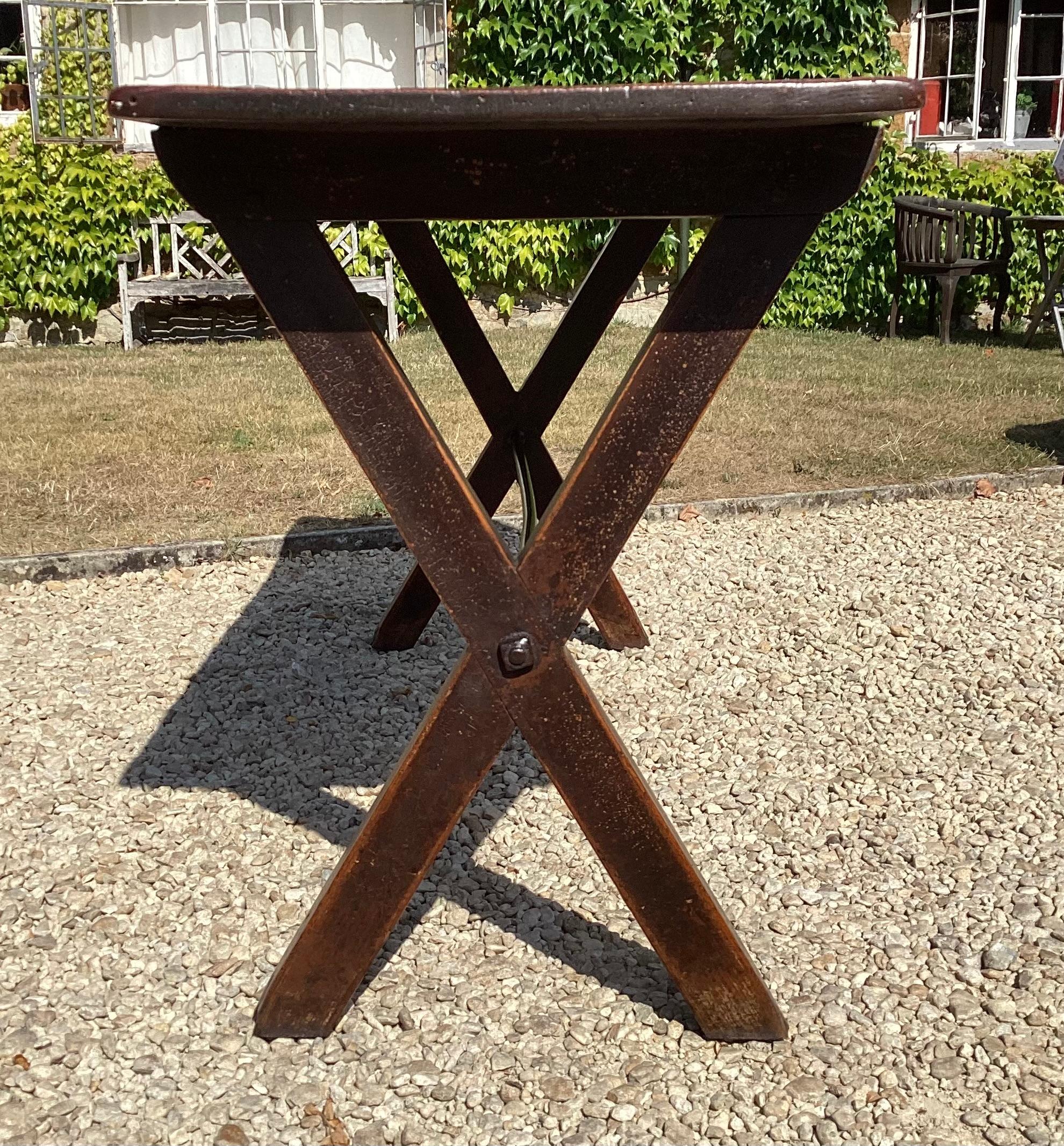 Large Geo III Tavern table For Sale 1