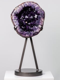 Large Geode Slice with Very High Peaked Crystals