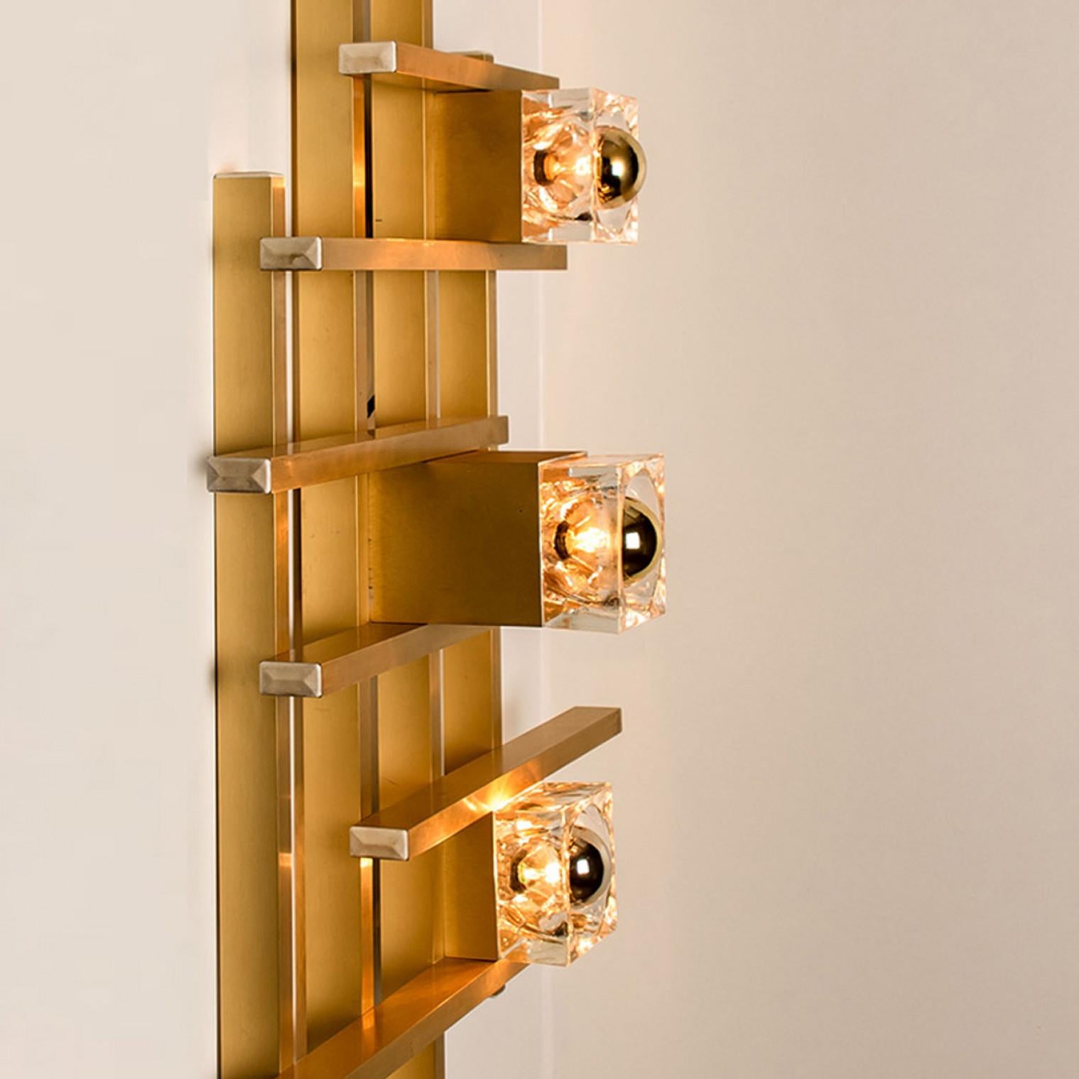 Large Geometric Sculptural Brass Wall Sconce by Sciolari, 1970s In Good Condition For Sale In Rijssen, NL