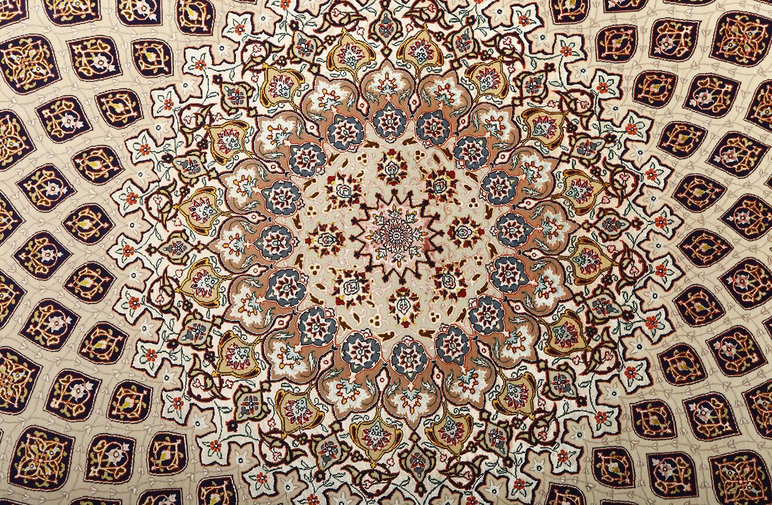 Nazmiyal Collection Vintage Tabriz Persian Rug. Size: 13 ft x 19 ft 4 in  3