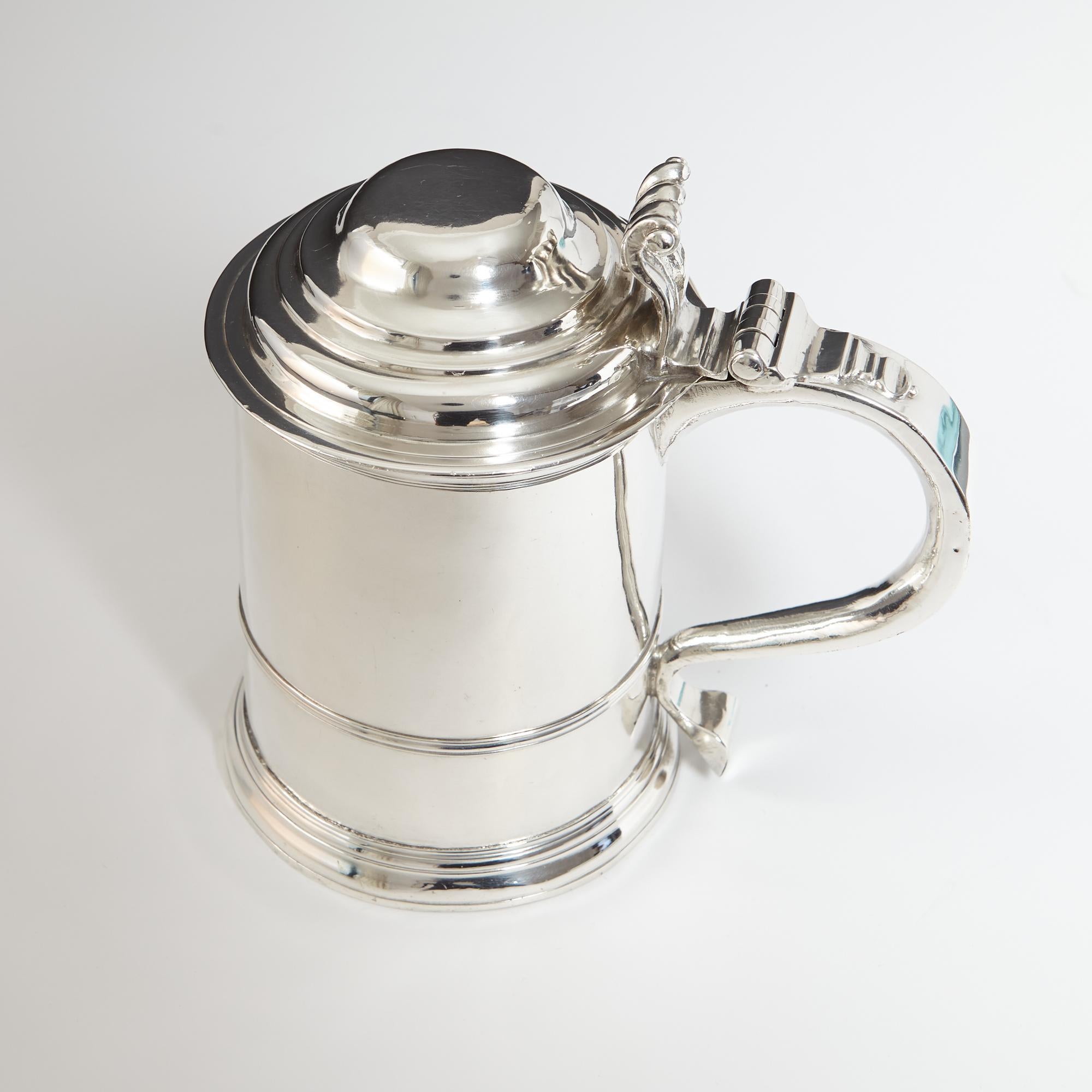 Großer George I Krug aus Sterlingsilber von William Atkinson im Zustand „Gut“ im Angebot in London, GB