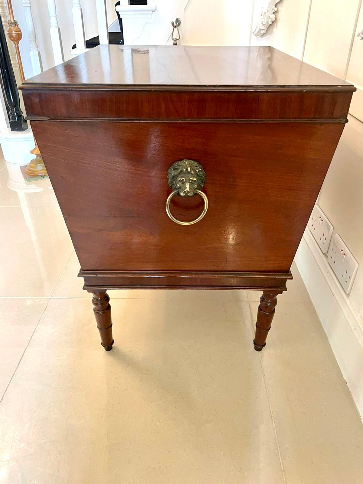 Gran Cellarette/Enfriador de Vino de Caoba Antiguo Jorge III en venta 5