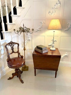 Großer antiker George III.- Cellarette-/Weinkühler aus Mahagoni