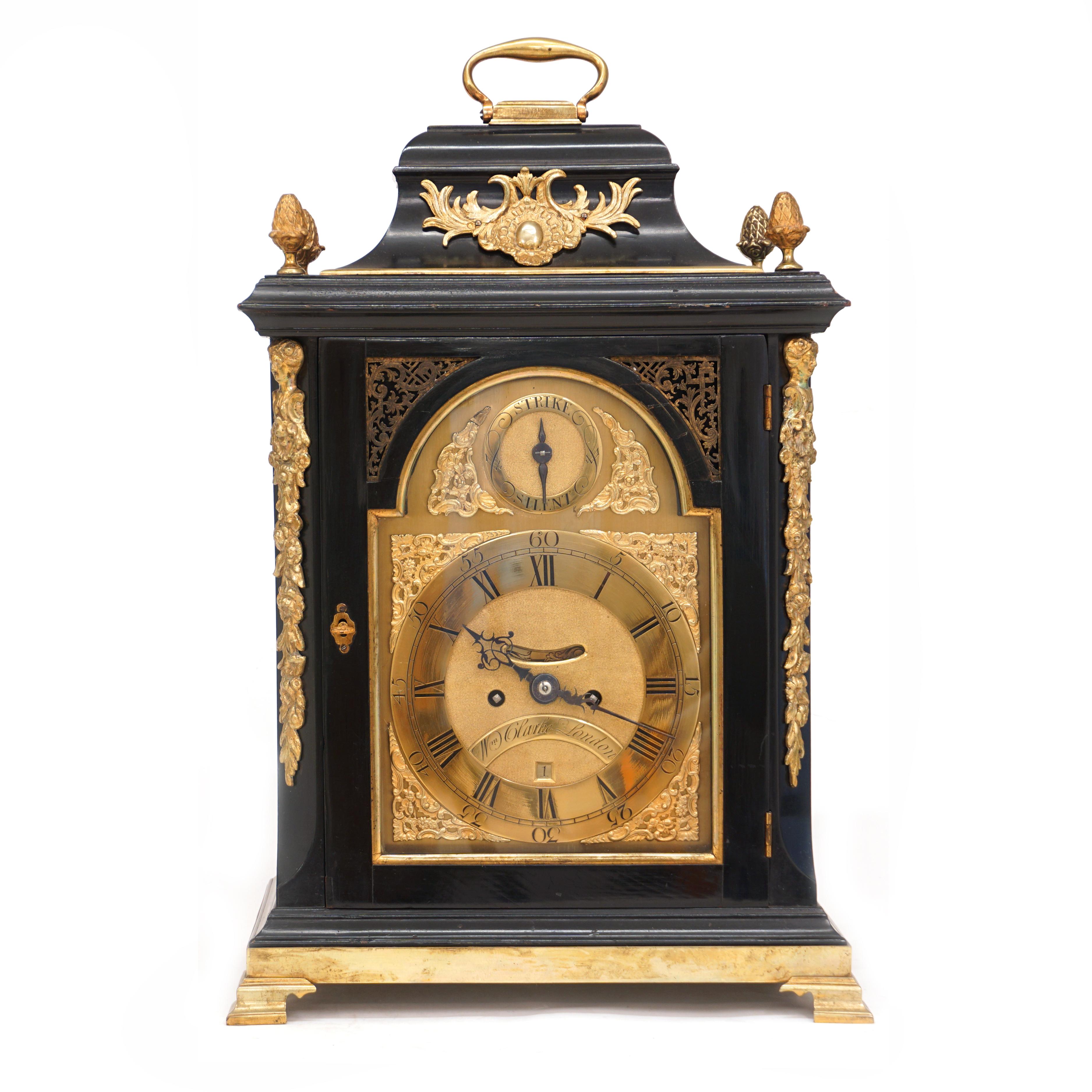 Large George III bracket clock made and signed by William Clarke London circa 1750-60
Solid brass plate movement, engraved
Stricking mechanism with on/off switch
Good condition.