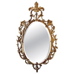 Grande specchio in legno dorato intagliato di George III Chippendale