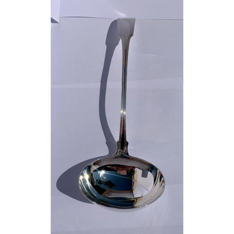In very good vintage condition, this is a beautiful ladle made of heavy gauge silver. 

Hallmarked: Made by William Eley I & William Fearn in London in 1800.
William Eley I died in Mar 1824 and his son, also William, registered this mark in